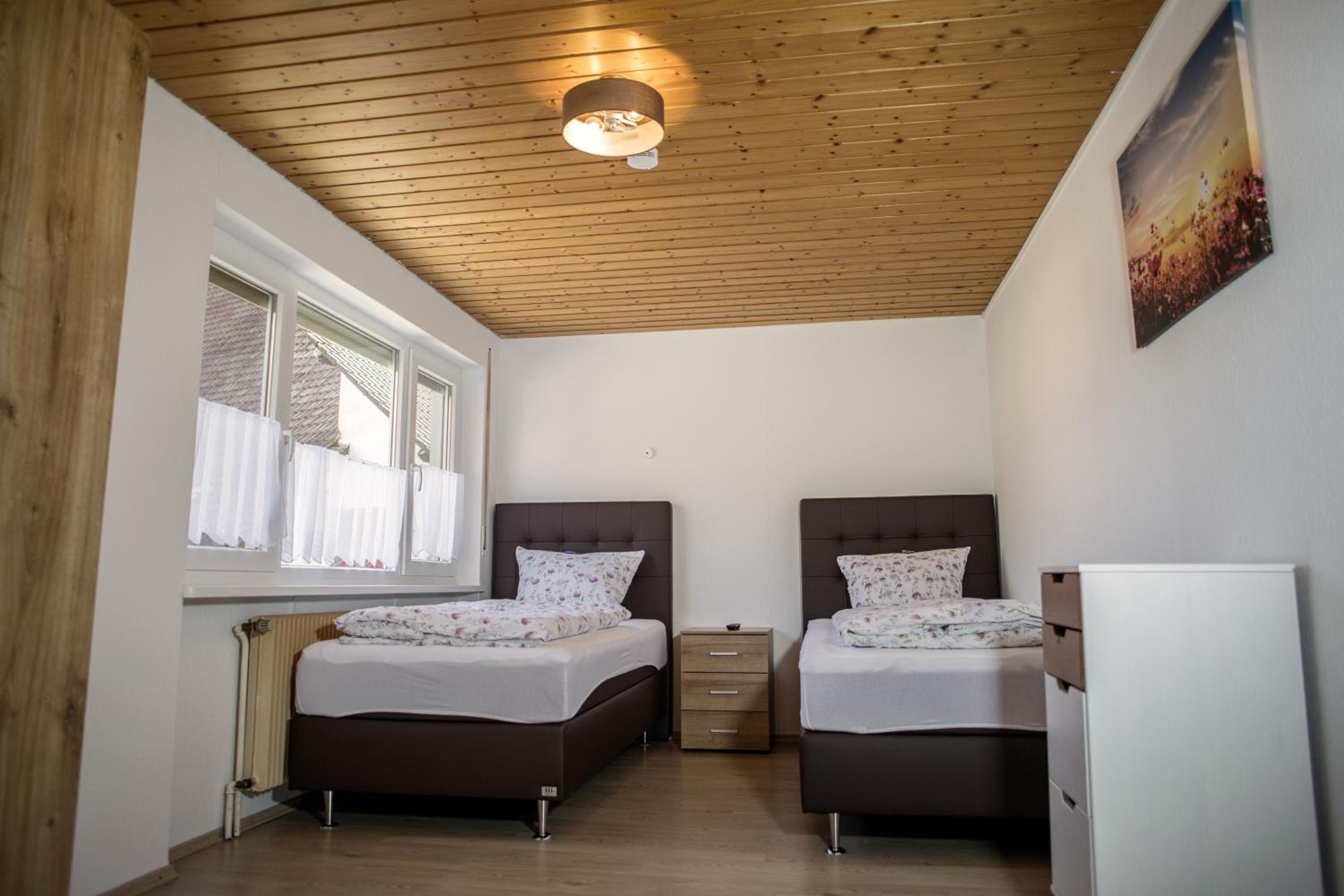 Two-Bedroom Apartment - Photo 7