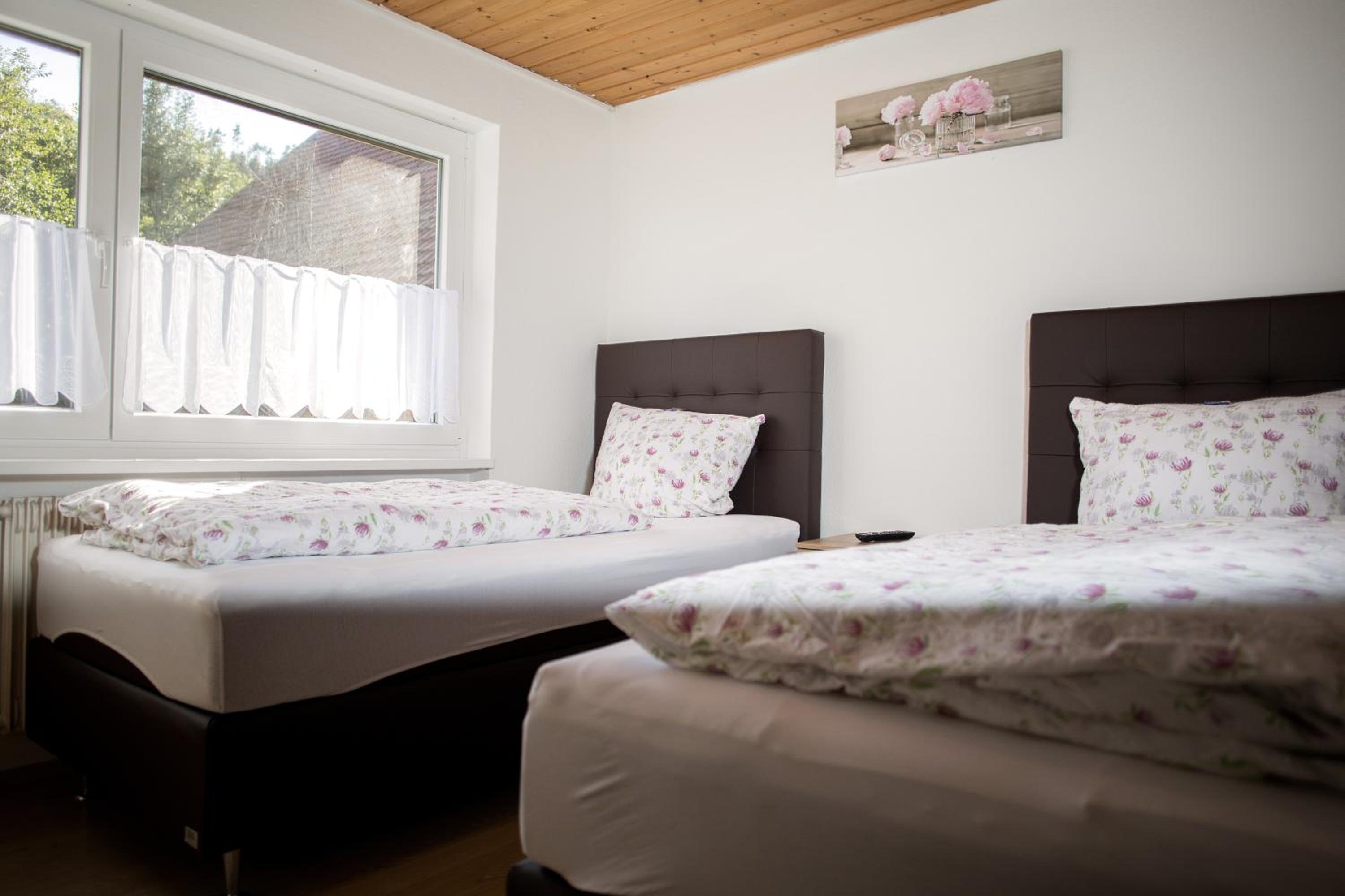 Two-Bedroom Apartment - Photo 3
