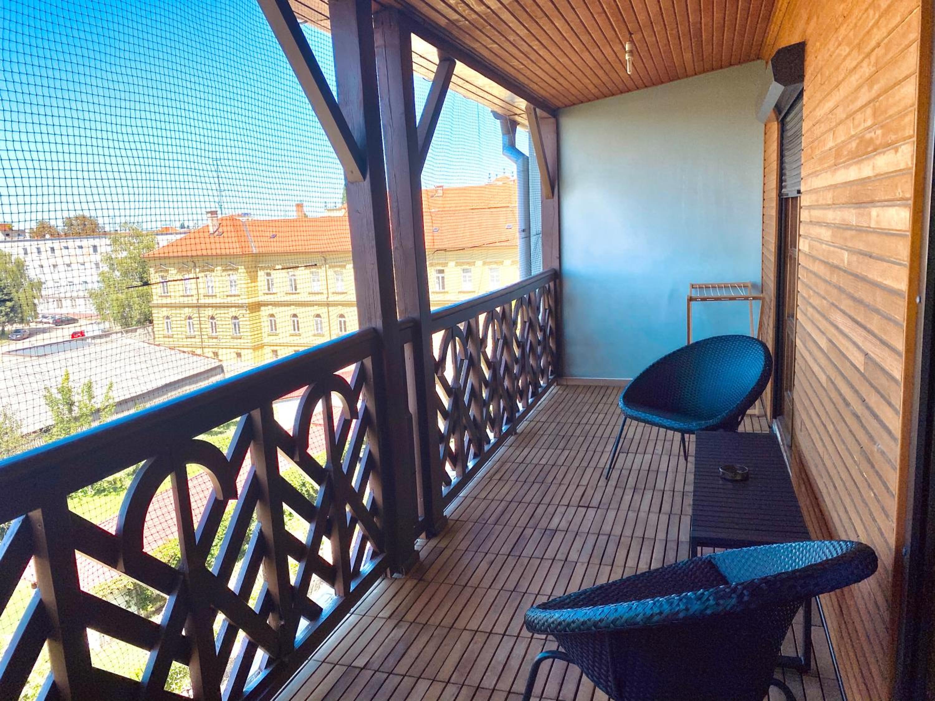 Two-Bedroom Apartment - Photo 16