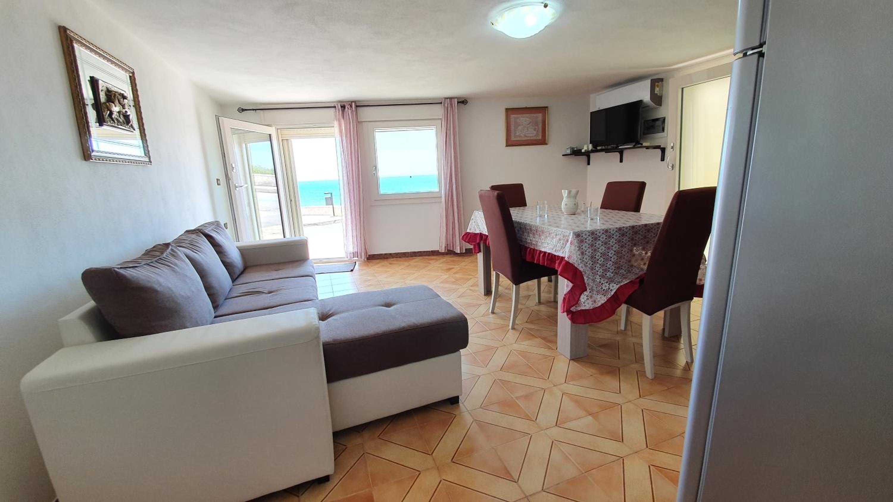Villa - Beach Front photo 1