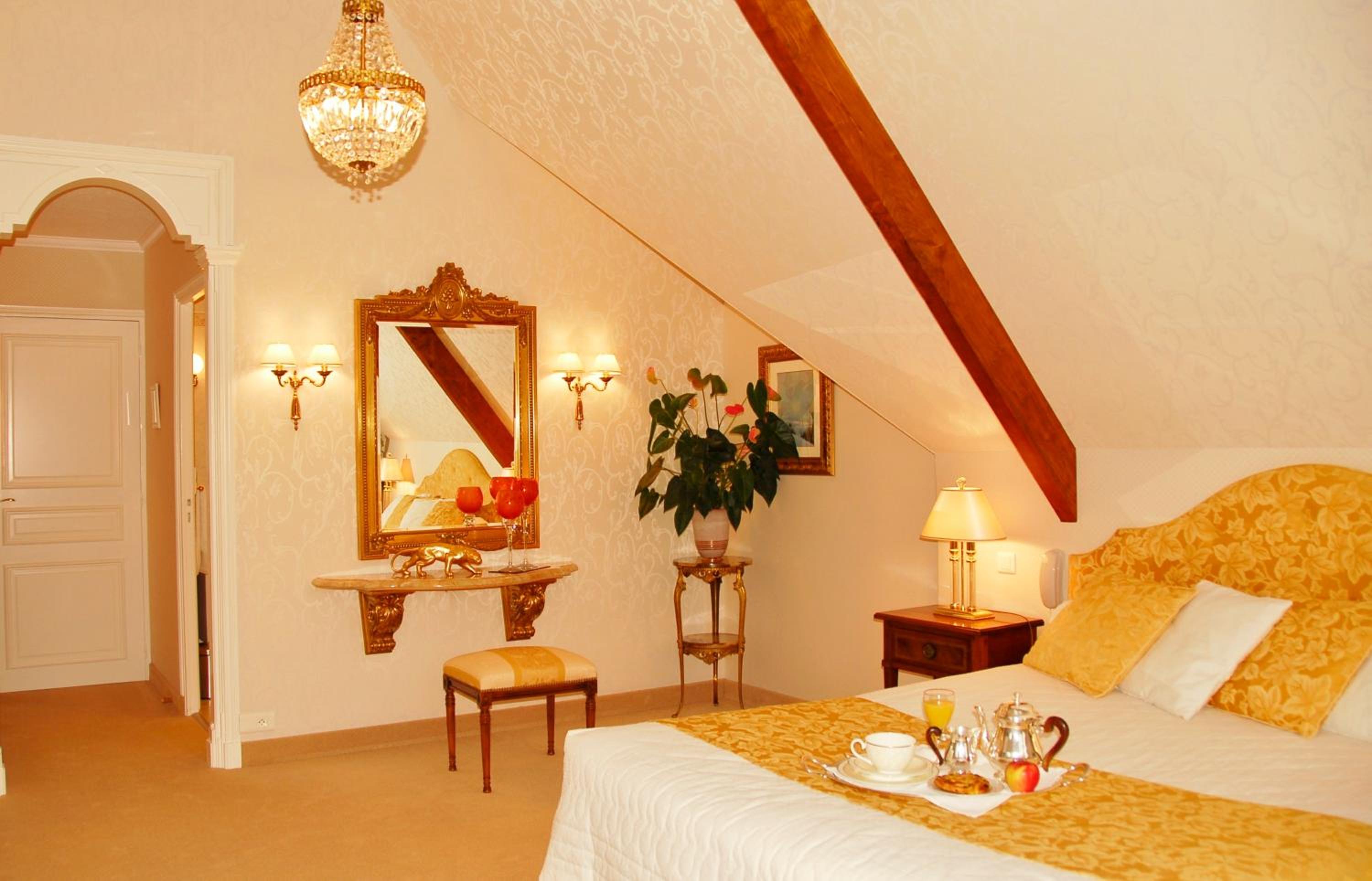 Deluxe Double Room photo 2