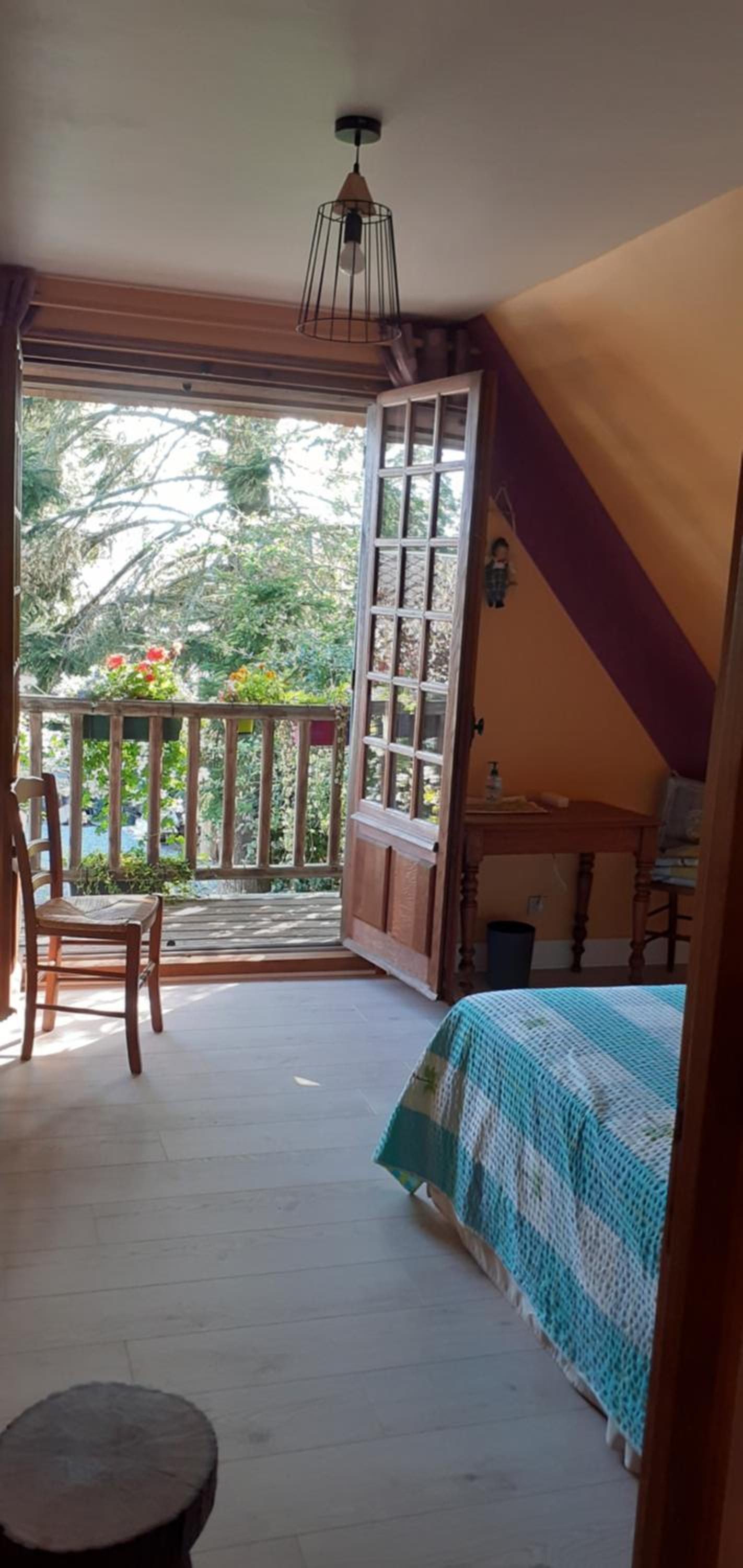 Double Room with Balcony - Photo 6