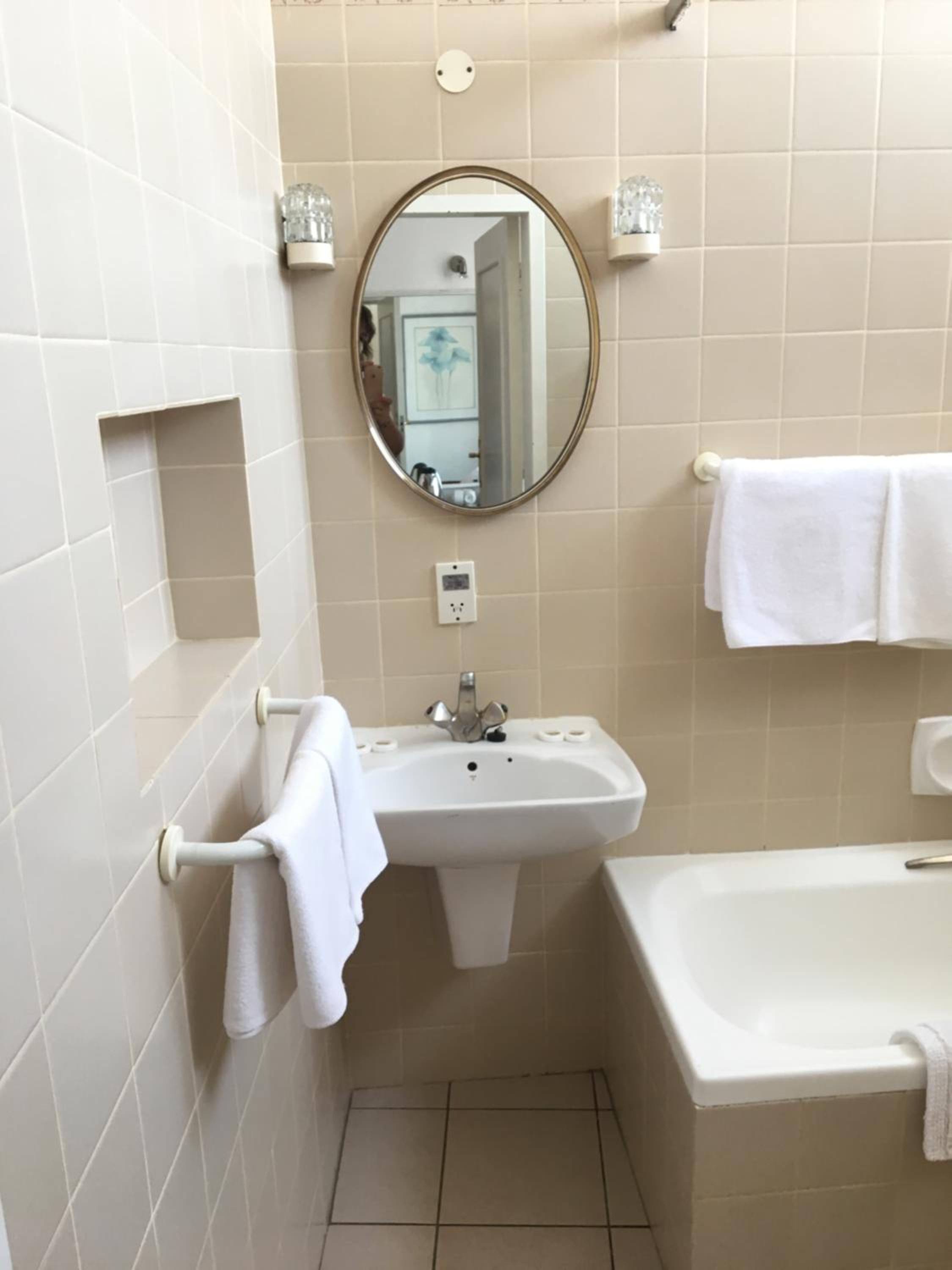 Single Room photo 3