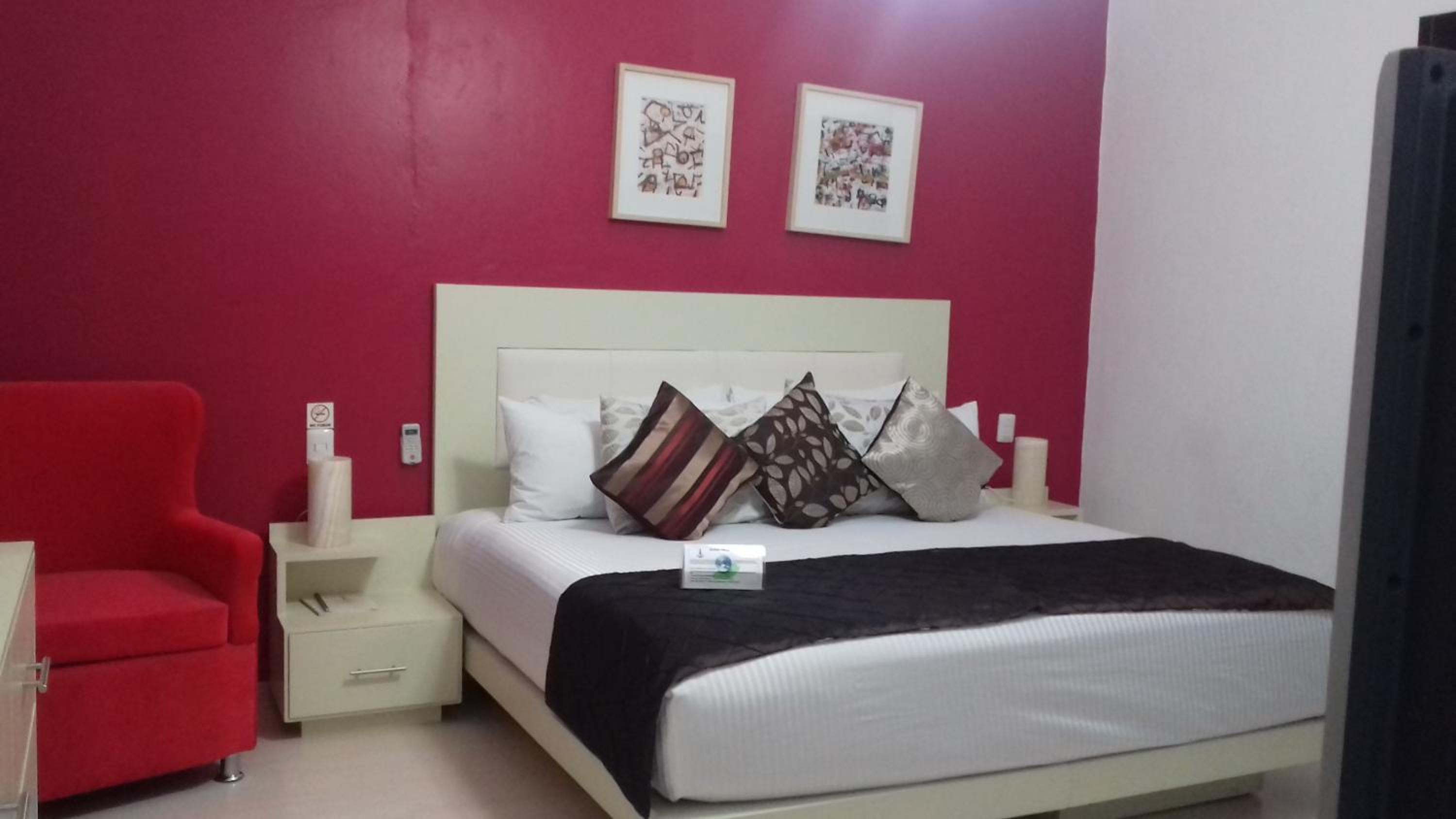 Standard Double Room - Photo 1