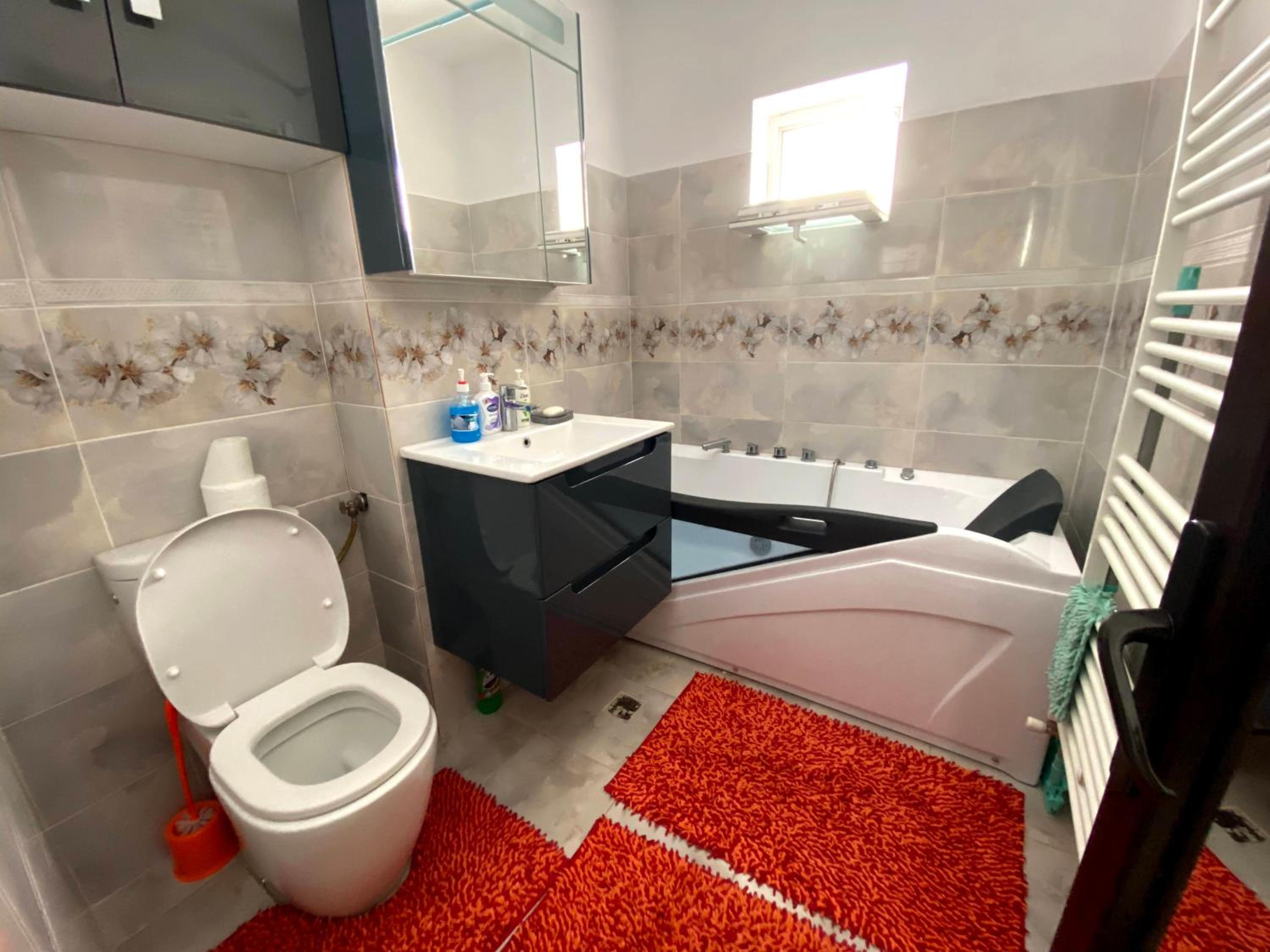 Three-Bedroom Apartment - Photo 2