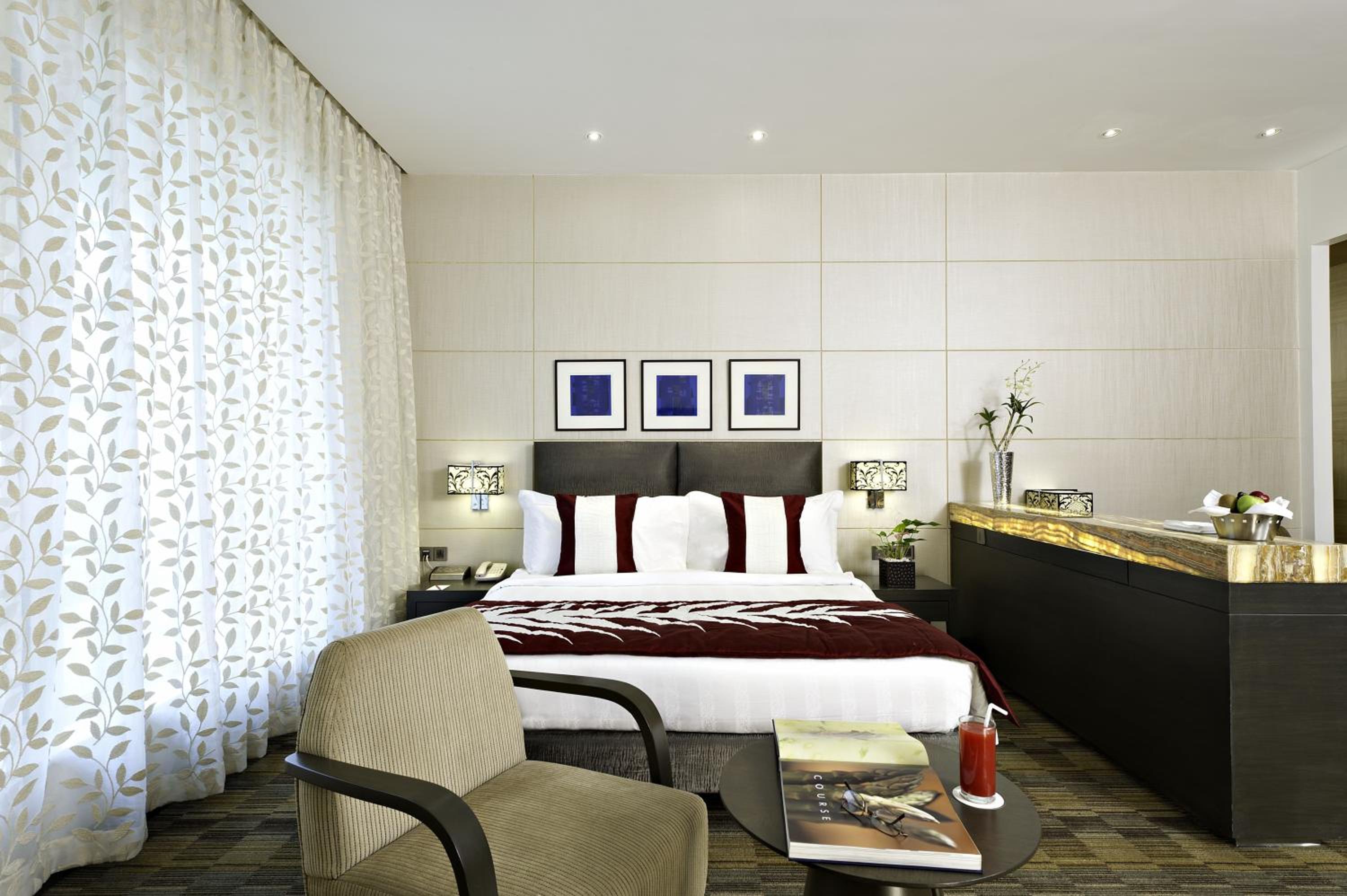 Hazel Suite - Photo 2