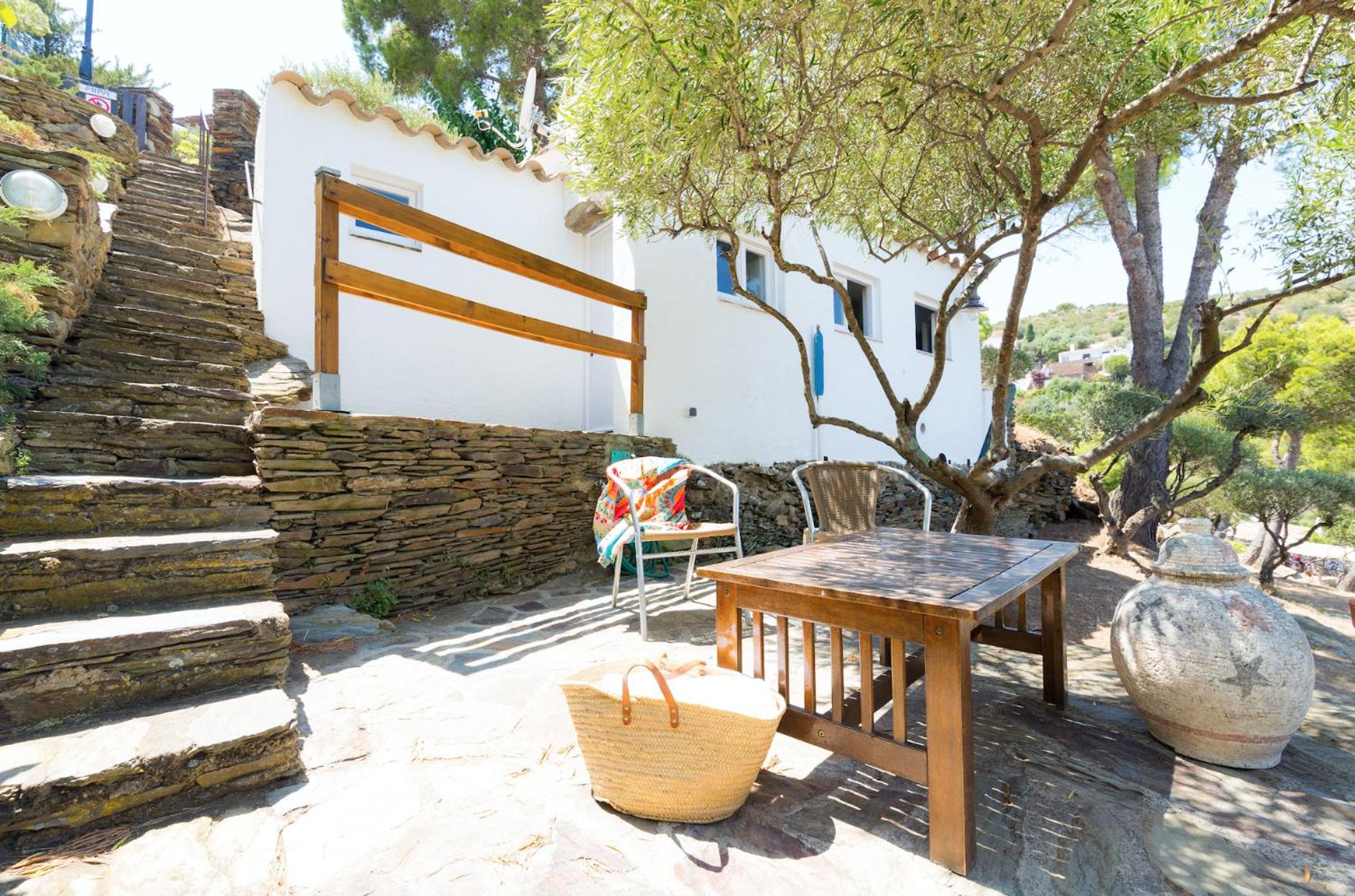 Bungalow with Garden View photo 3