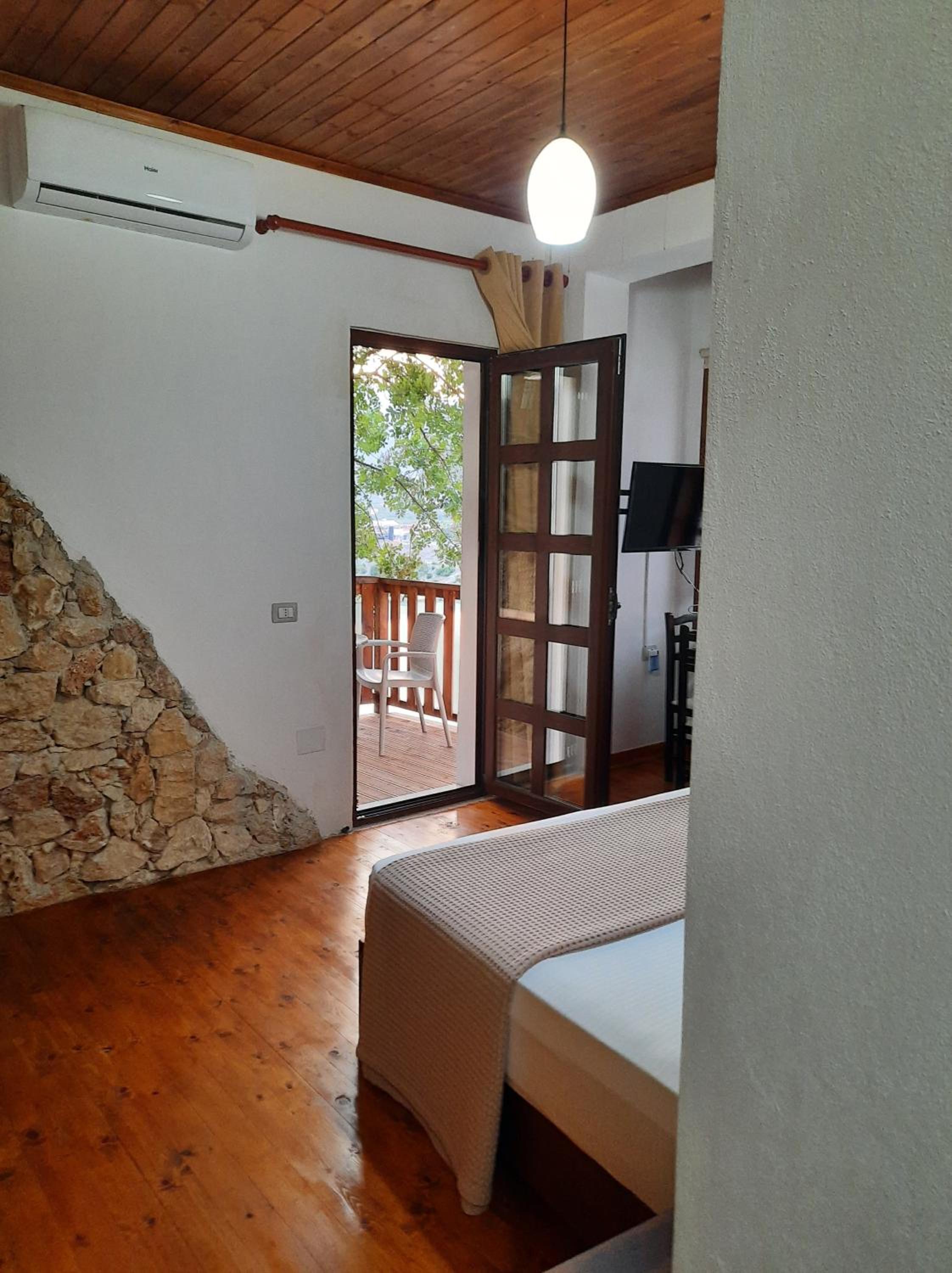Triple Room with Balcony