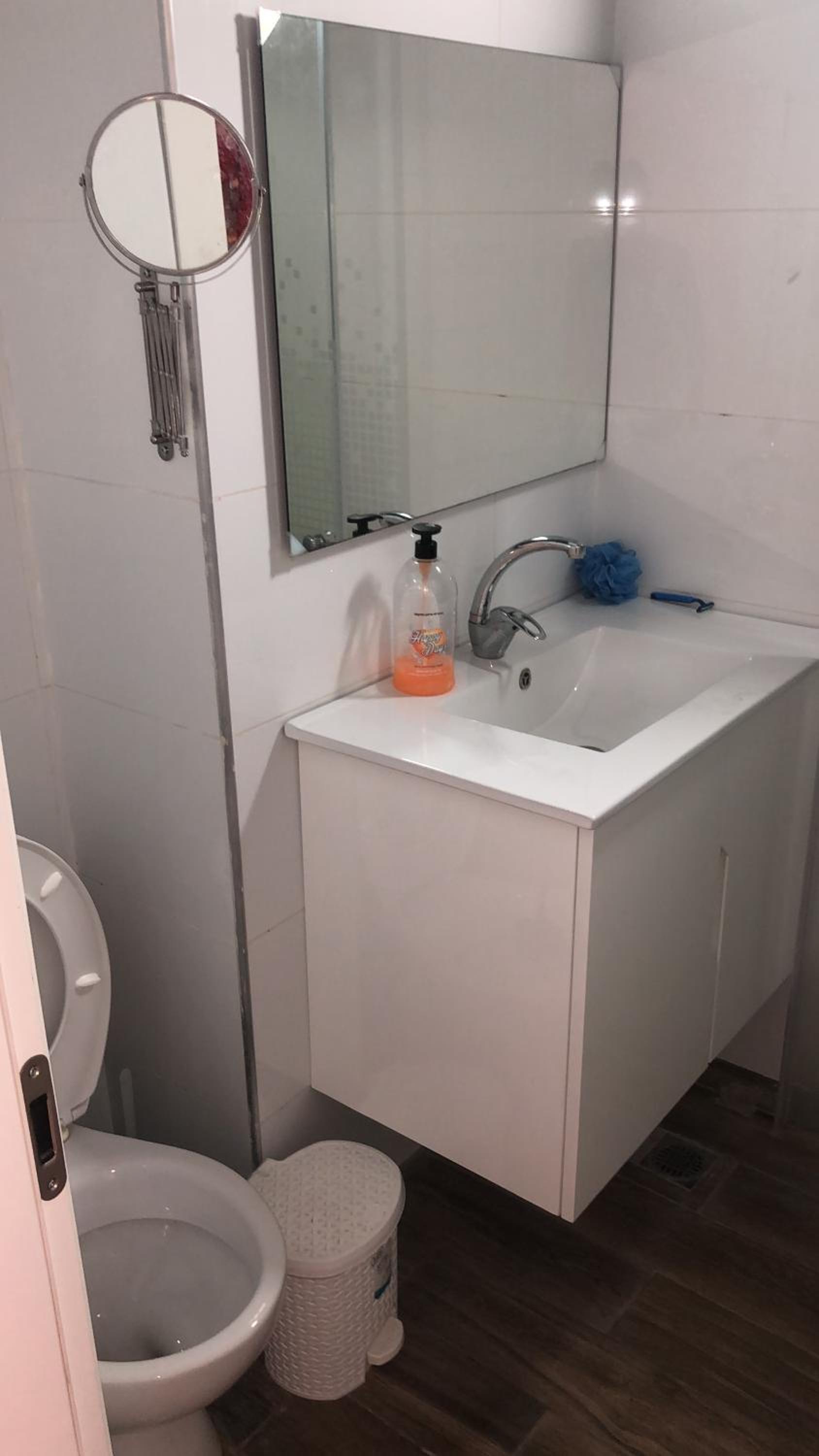 Studio Apartment - Photo 6