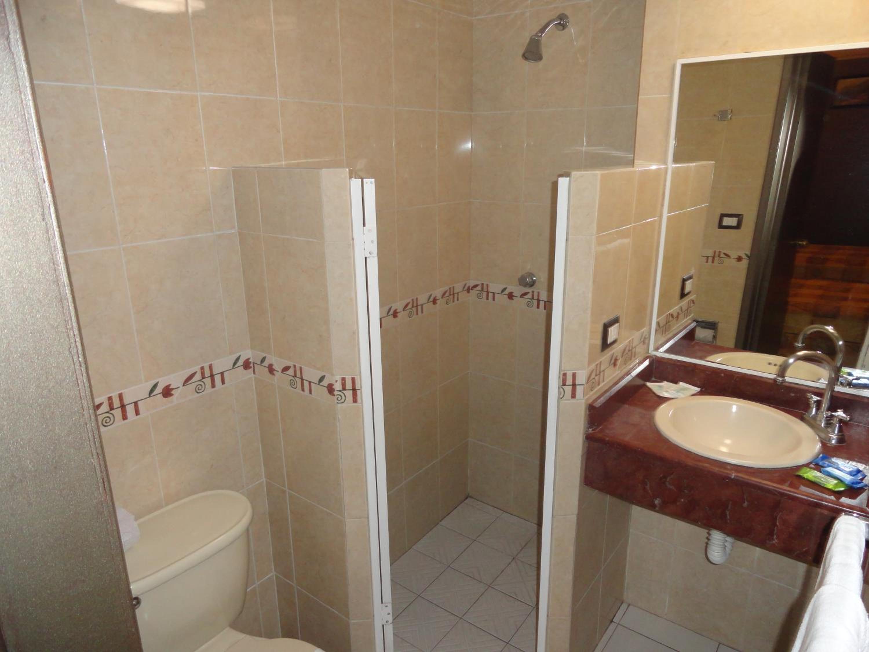 Standard Triple Room photo 2