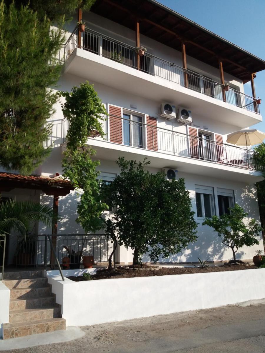Studio with Sea View