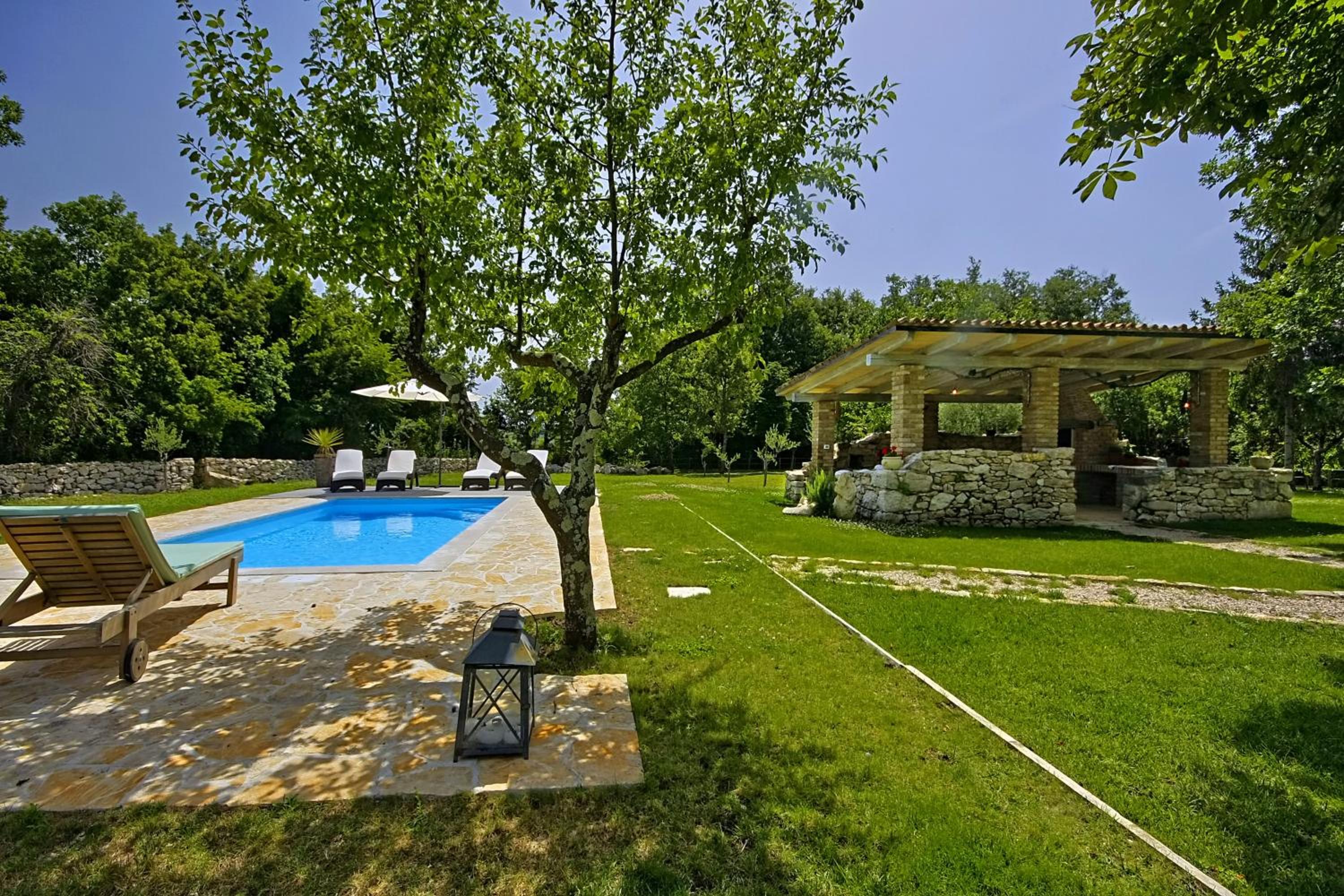 Villa with Private Pool photo 3