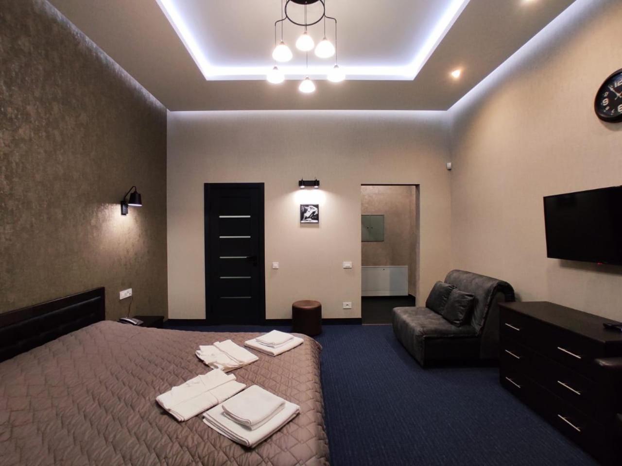 Superior Triple Room photo 3