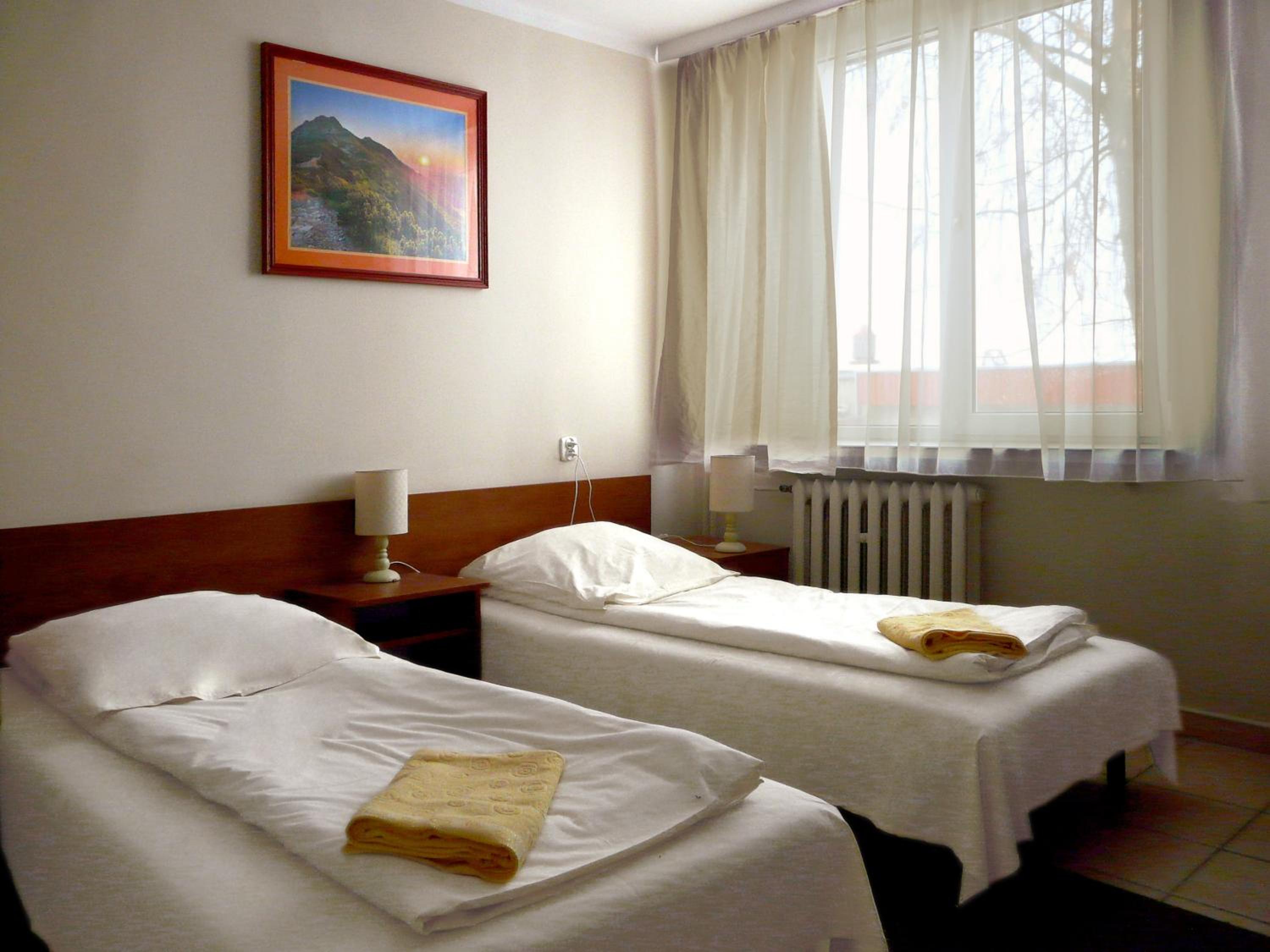 Twin Room - Photo 1