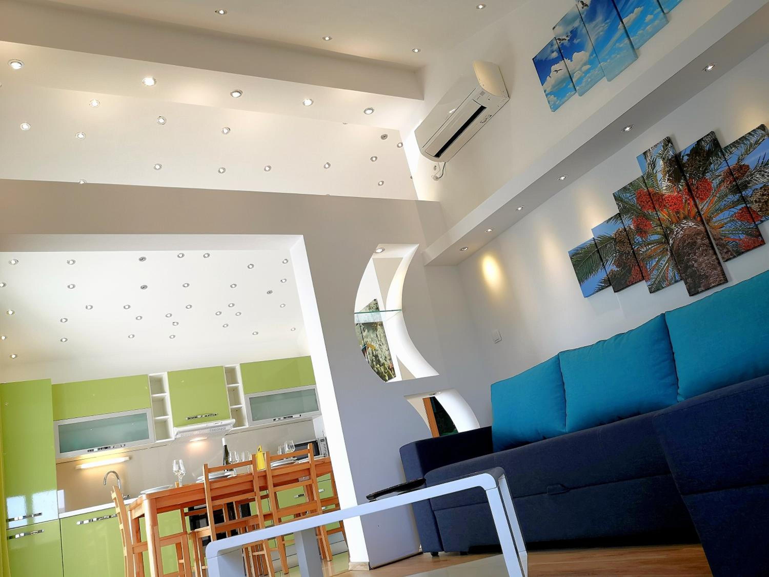 Penthouse Apartment photo 1
