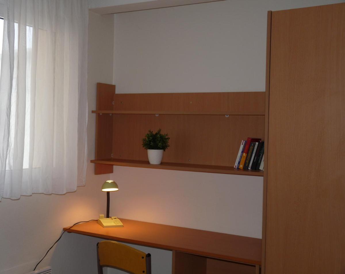 Two-Bedroom Apartment photo 2