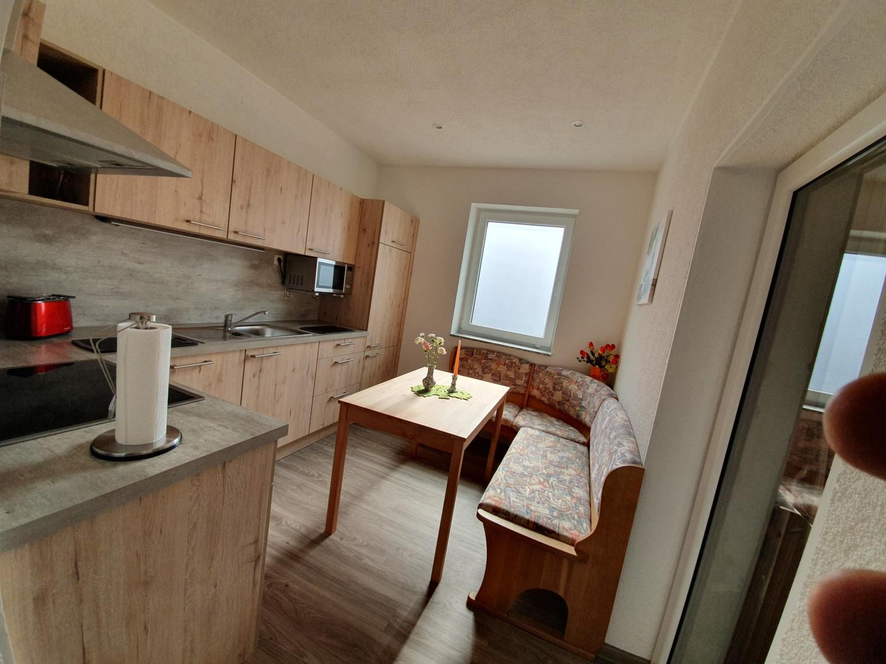 One-Bedroom Apartment - Photo 12