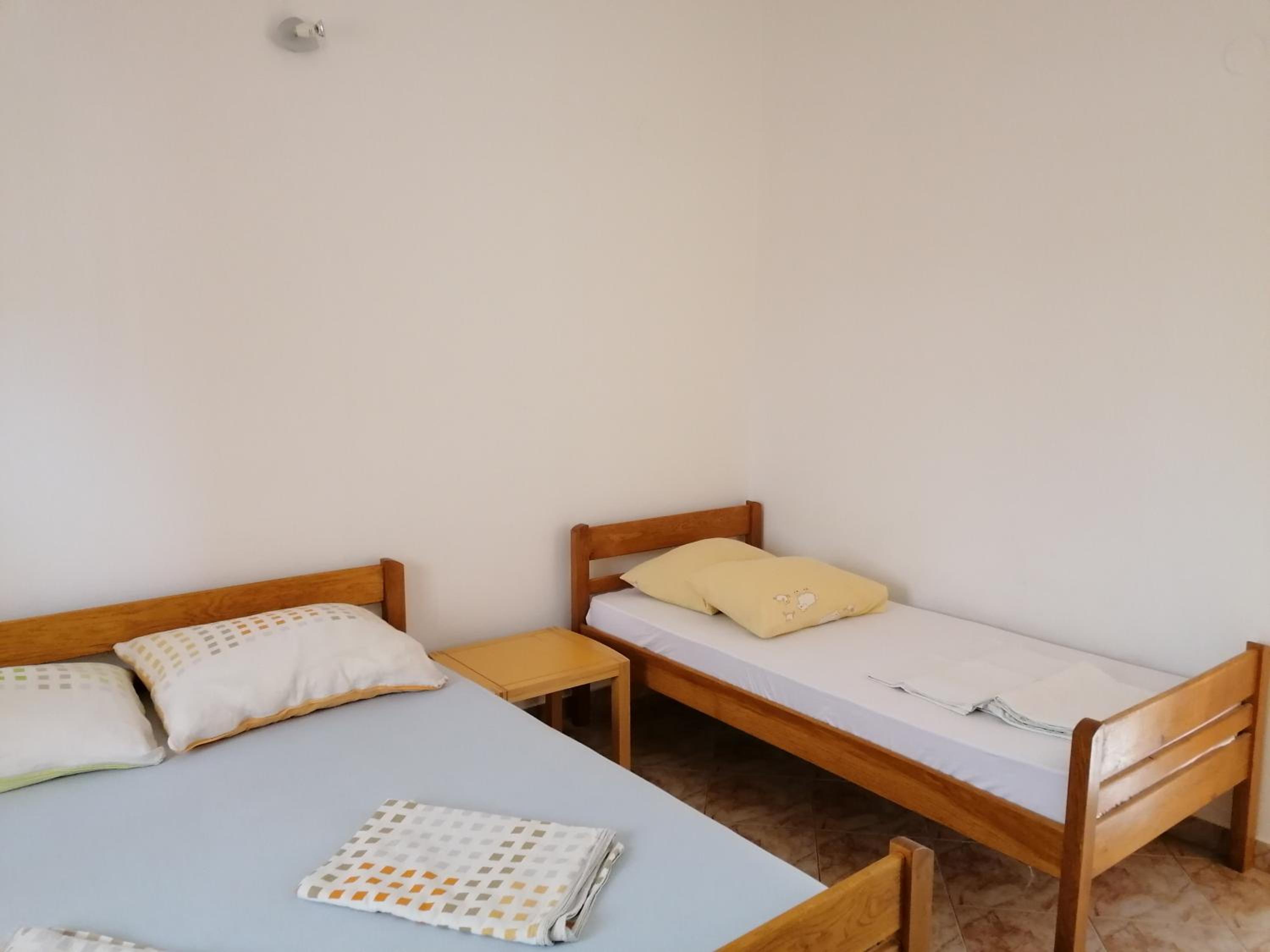 One-Bedroom Apartment - Photo 14
