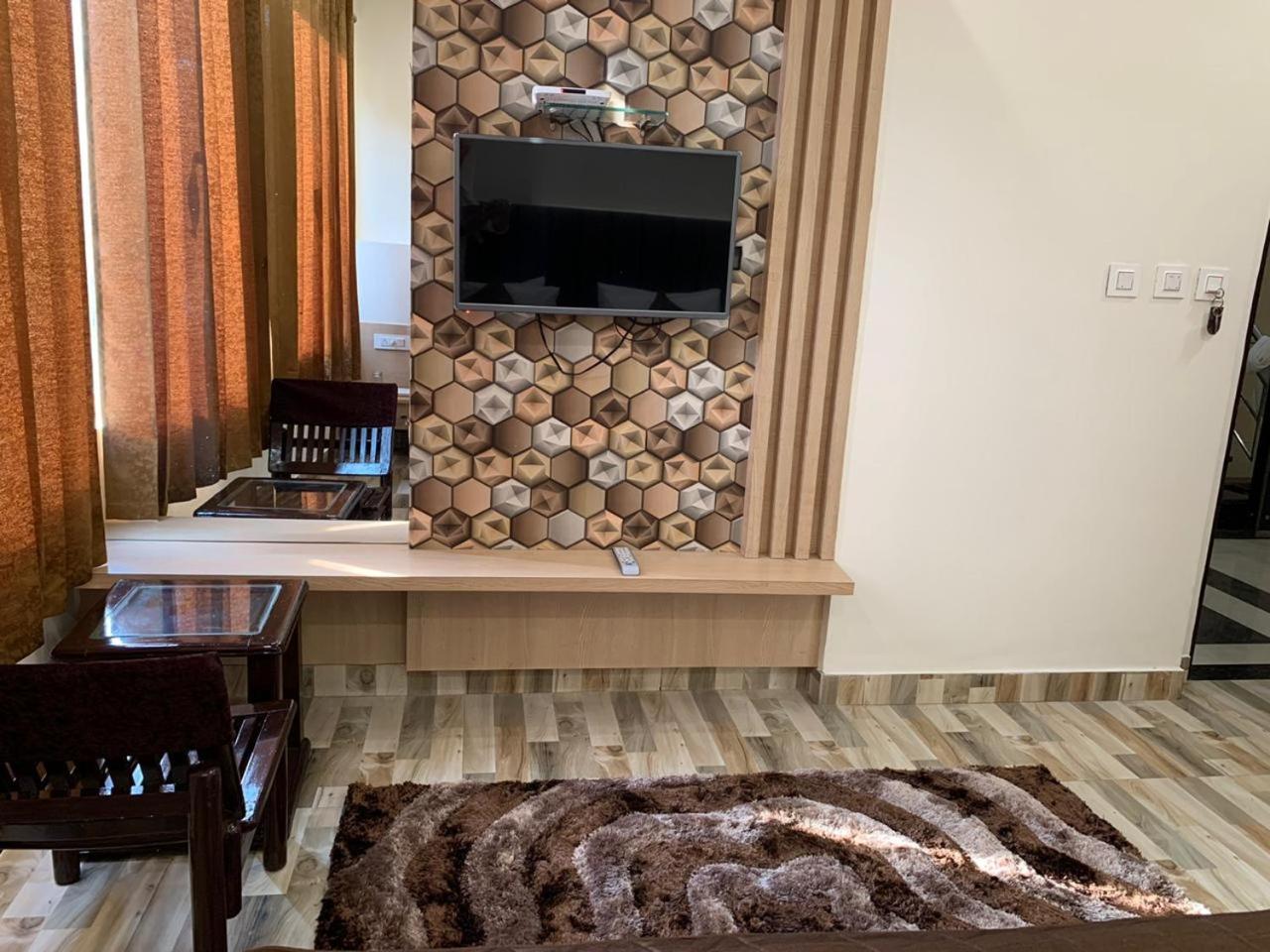 Deluxe Double Room photo 3