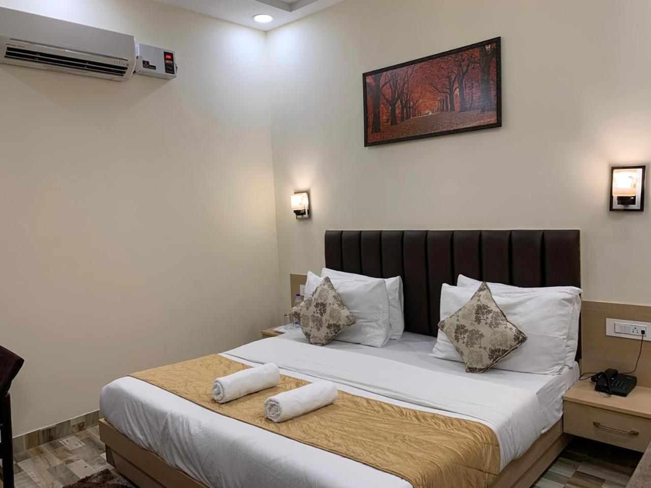 Superior King Room photo 2