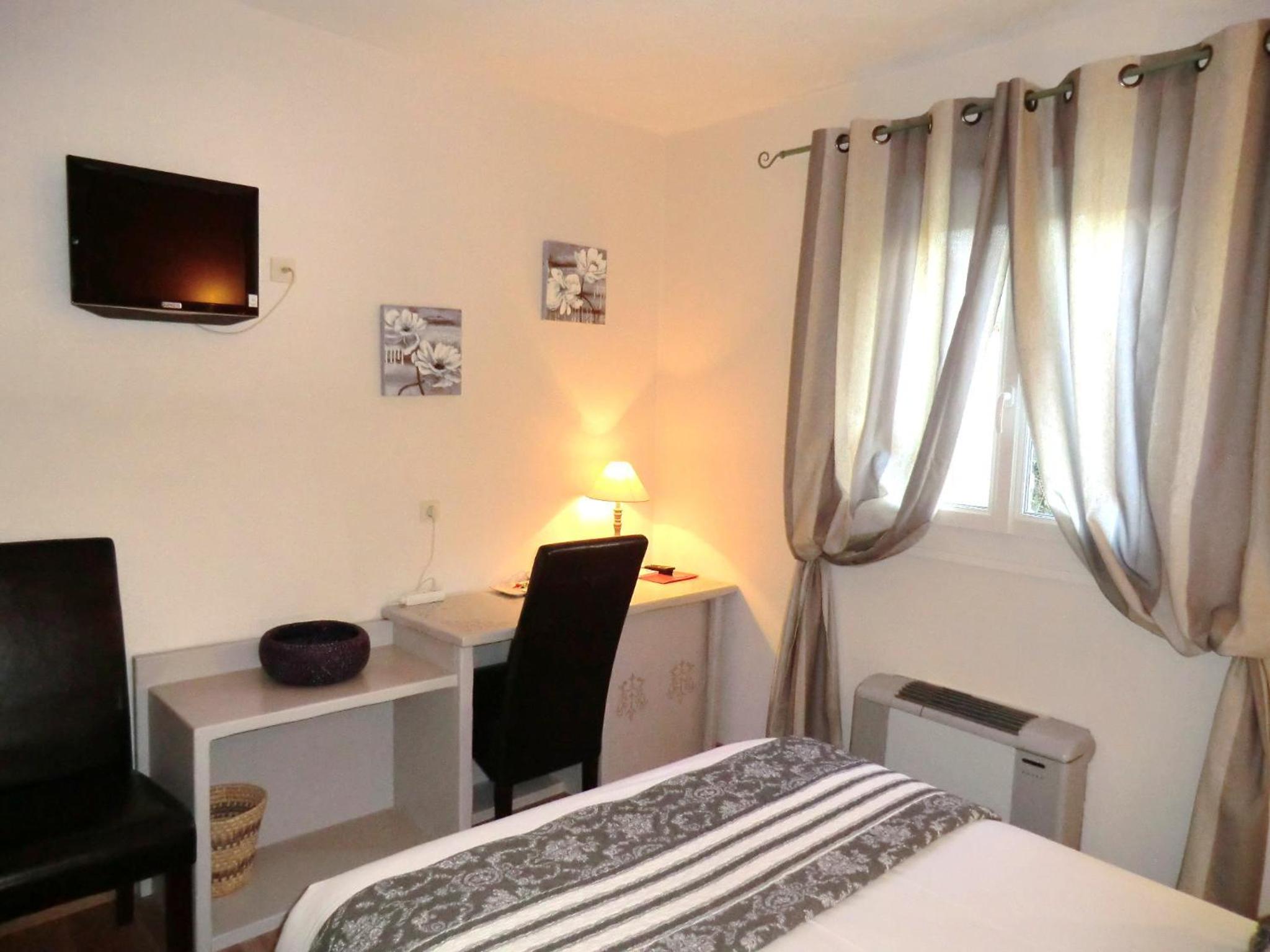 Comfort Triple Room - Photo 4