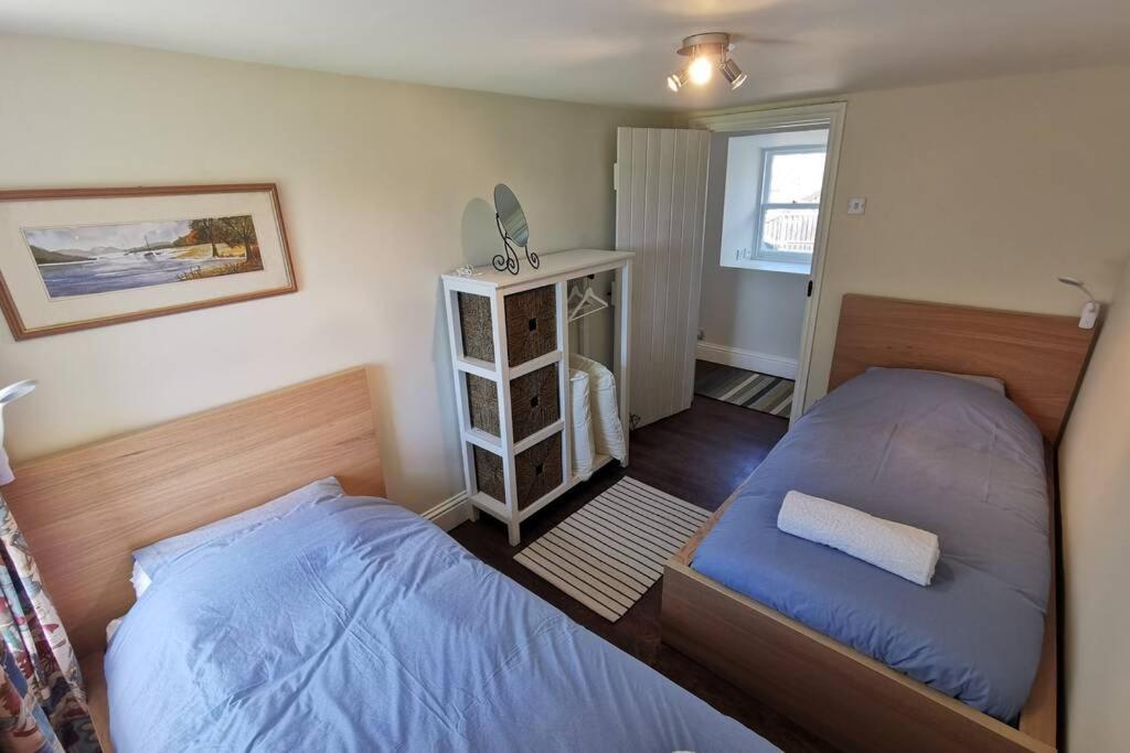 Four-Bedroom House photo 1