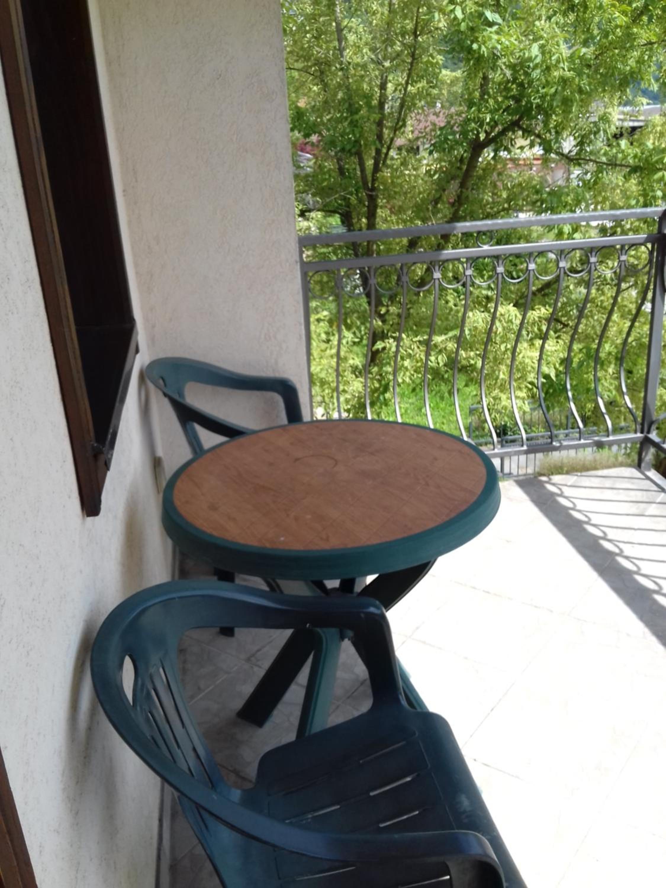 Apartment with Balcony photo 3