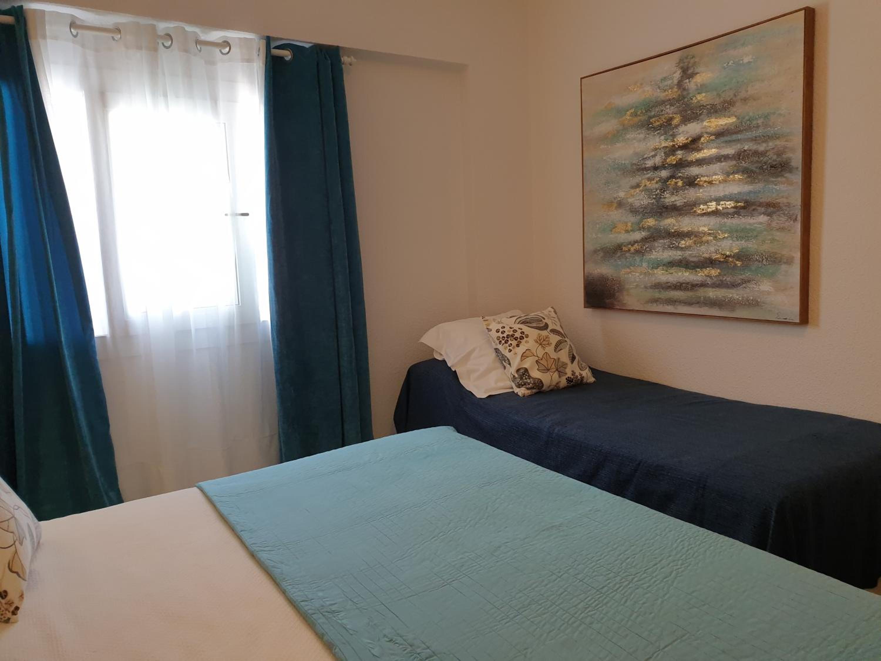 Triple Room - Photo 9