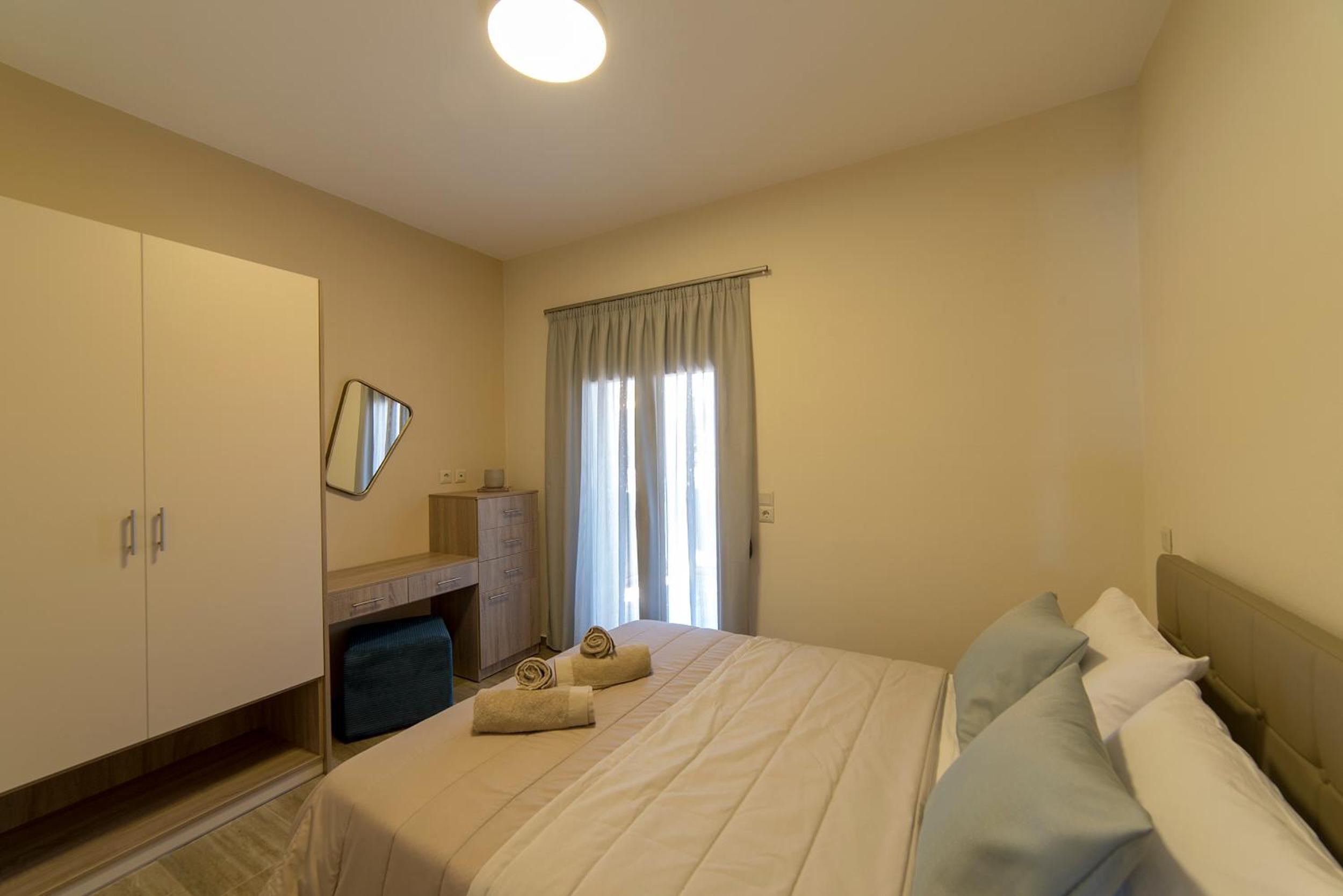 One-Bedroom Apartment - Photo 29