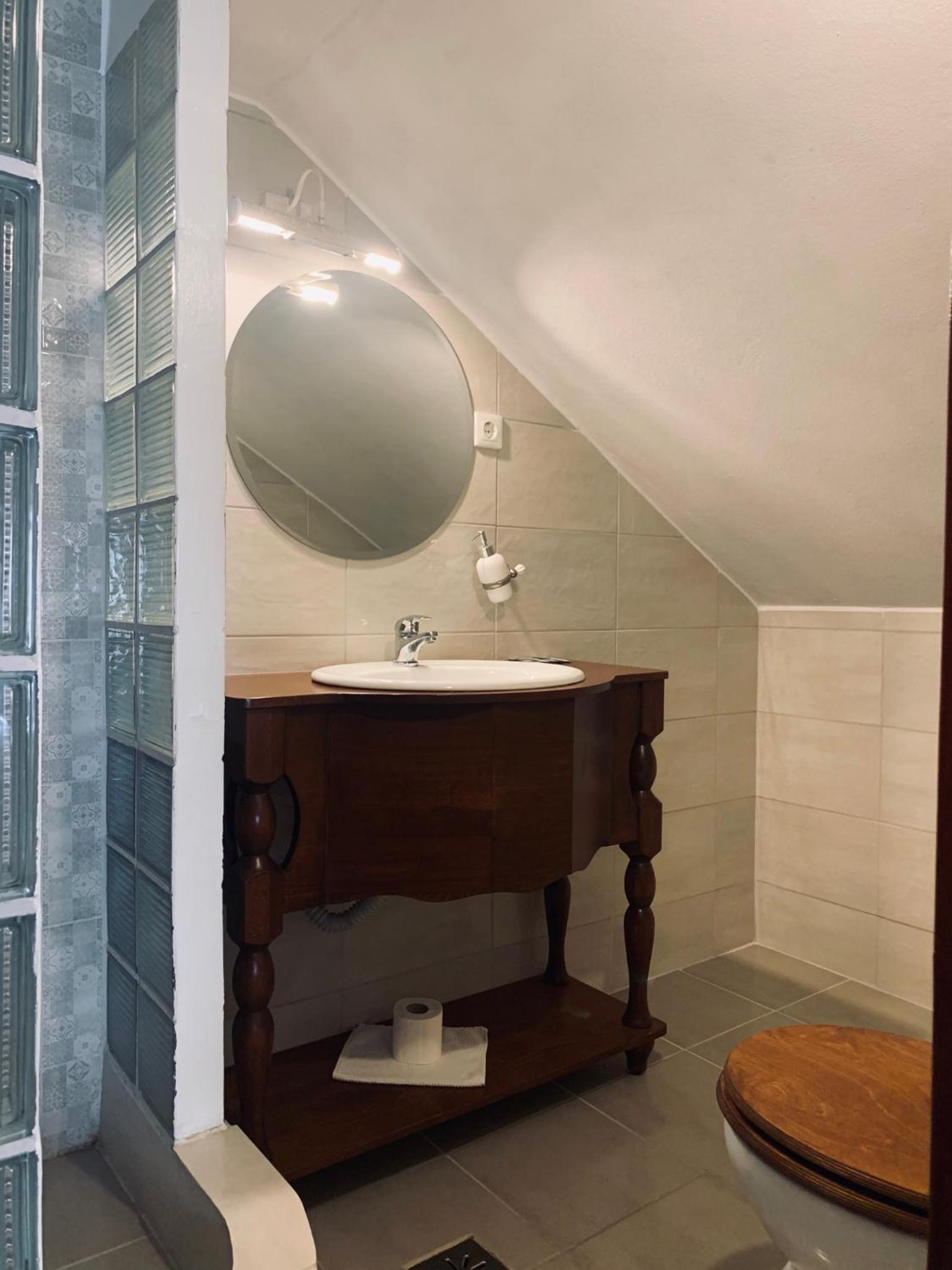 Triple Room with Bathroom photo 3