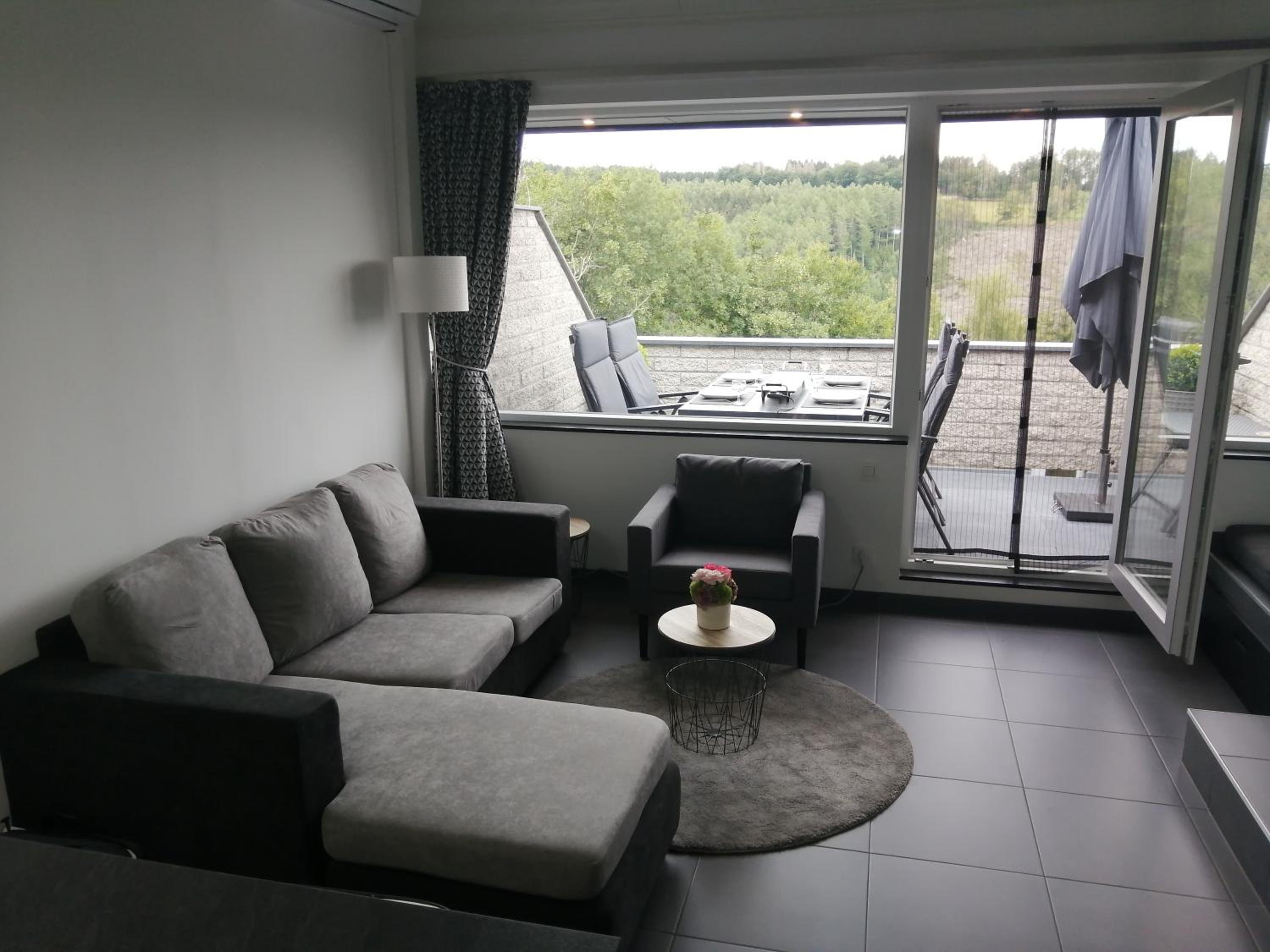 Two-Bedroom Apartment - Photo 26