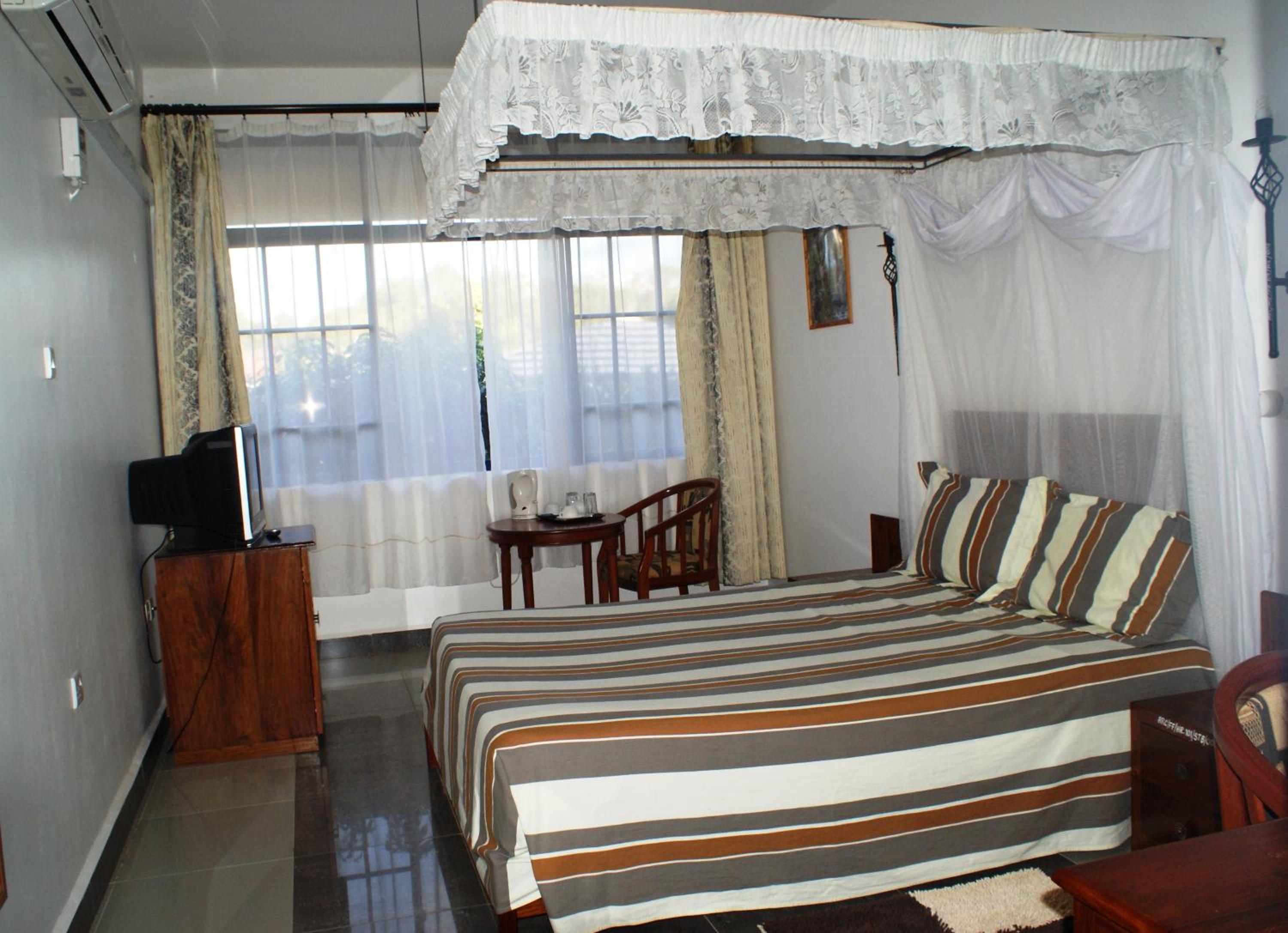 Twin bed