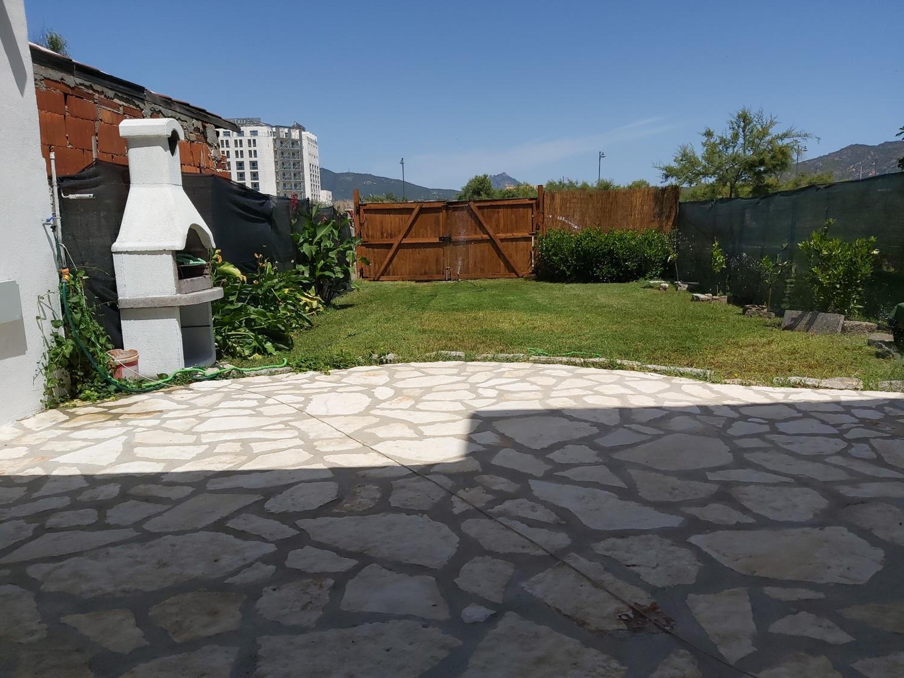 Apartment with Garden View - Photo 7