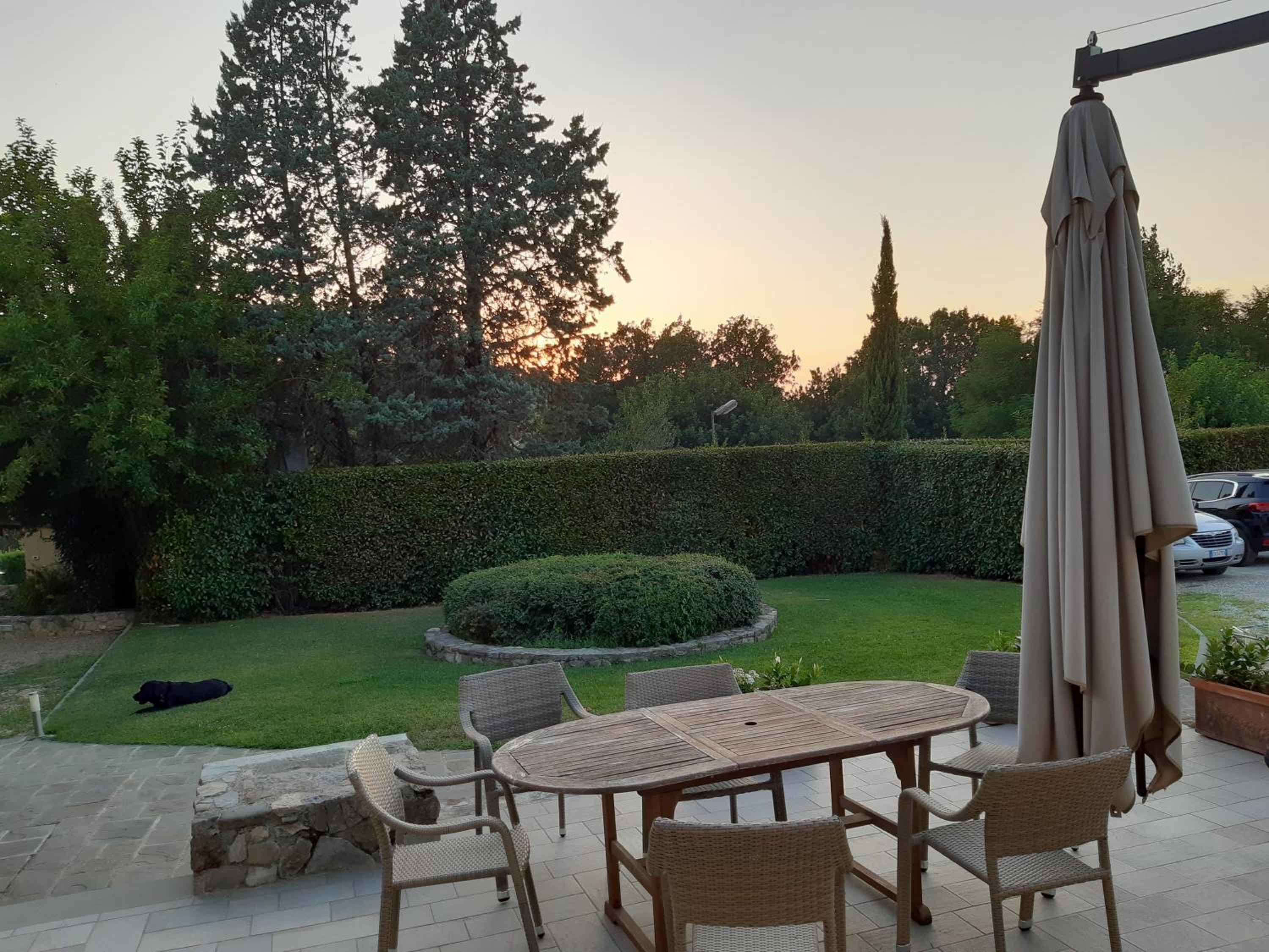 Two-Bedroom Apartment with Garden View photo 2