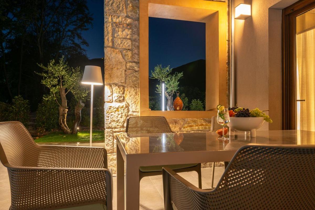 Villa with Private Pool photo 3