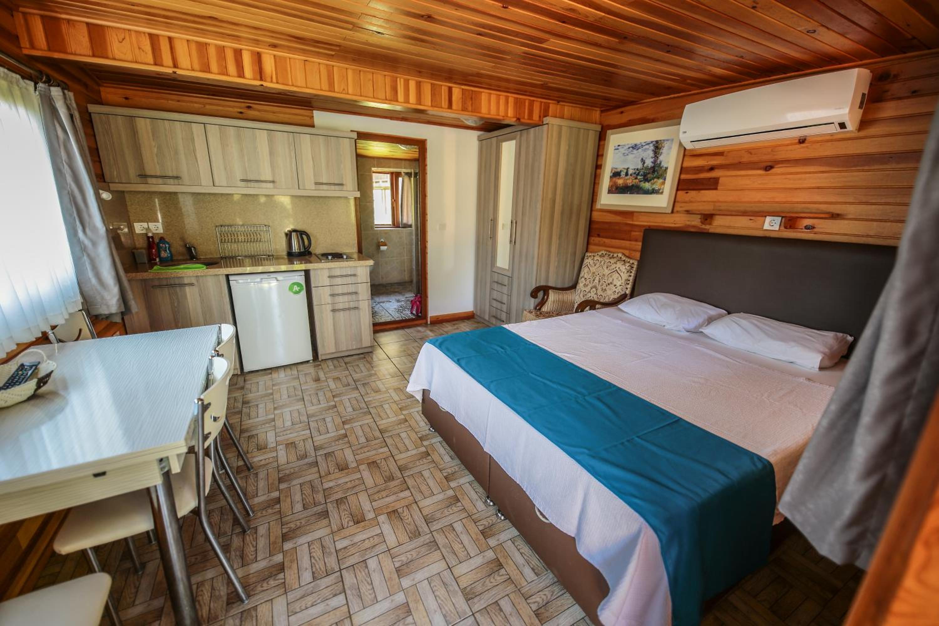 One-Bedroom Villa - Photo 21