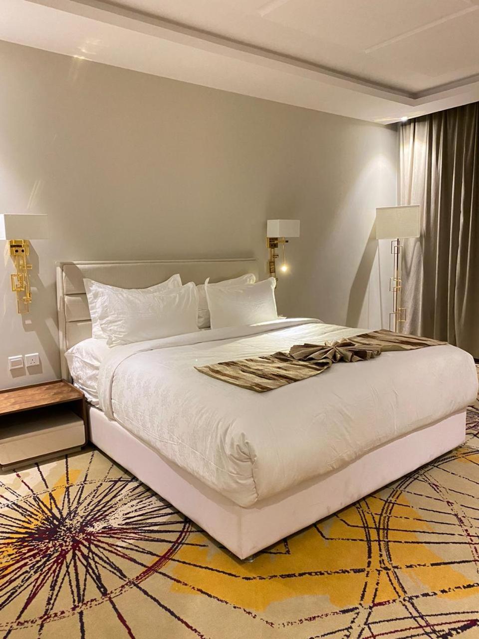 One-Bedroom Suite