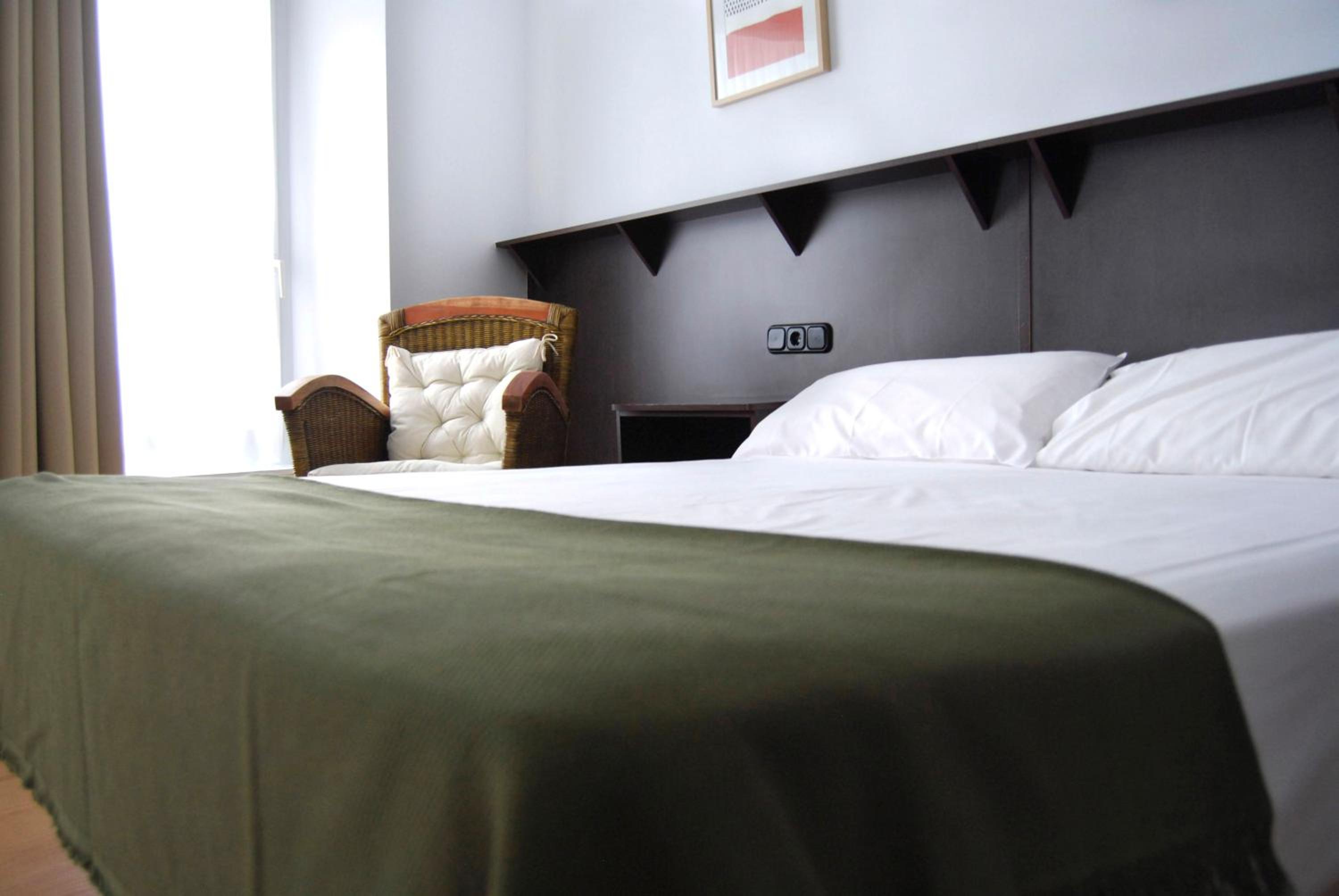 Double Room - Photo 3