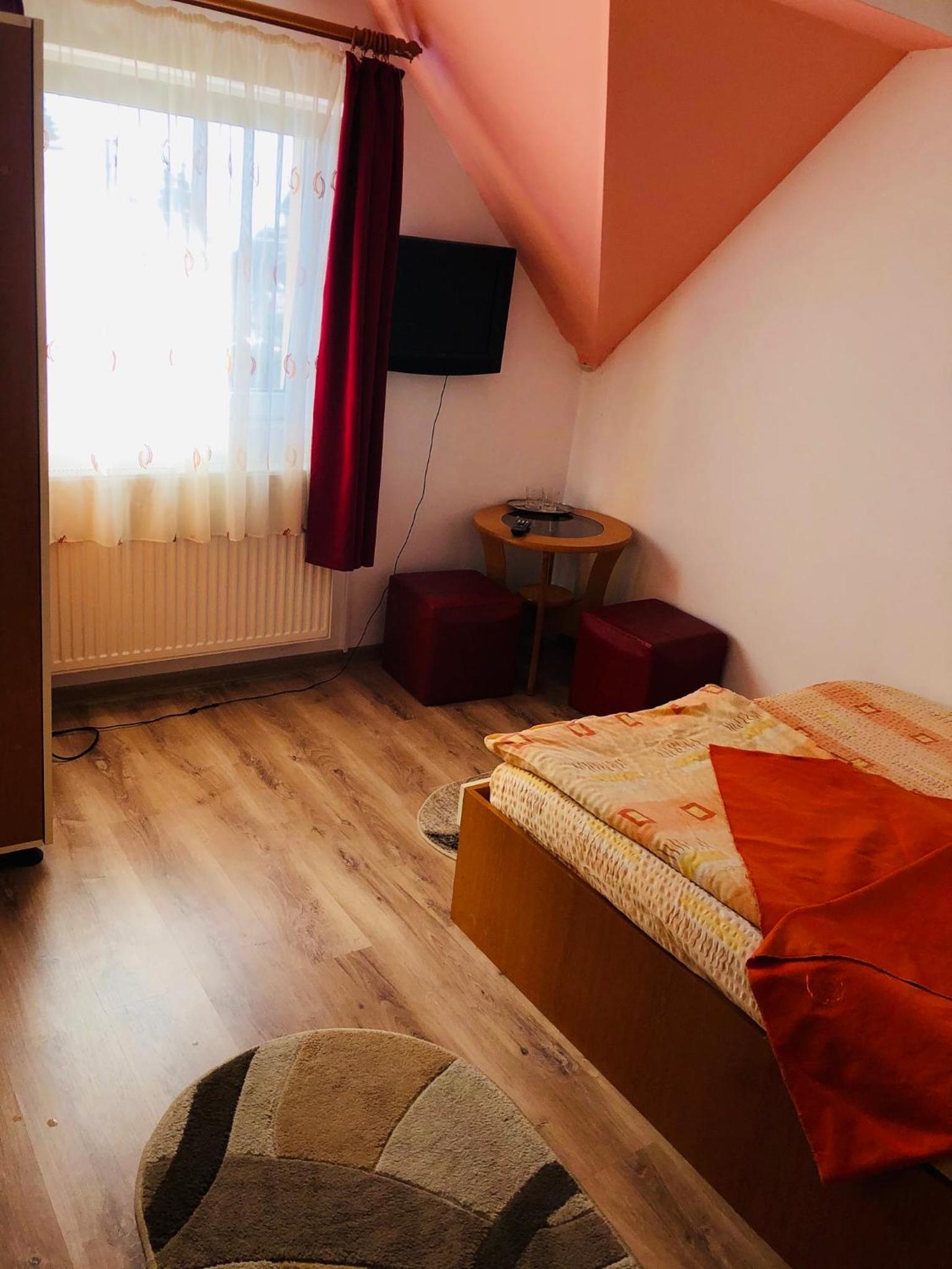 Two-Bedroom Apartment photo 2