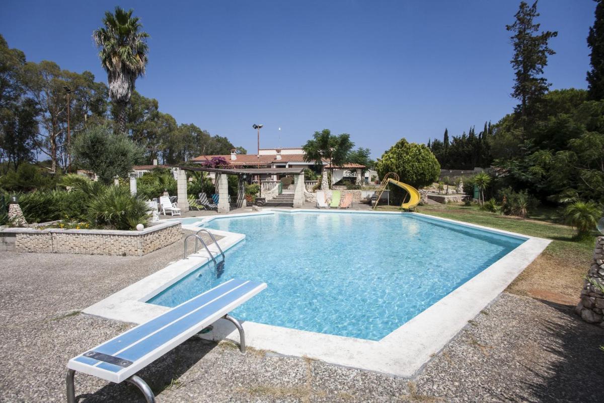 Villa with Private Pool photo 2