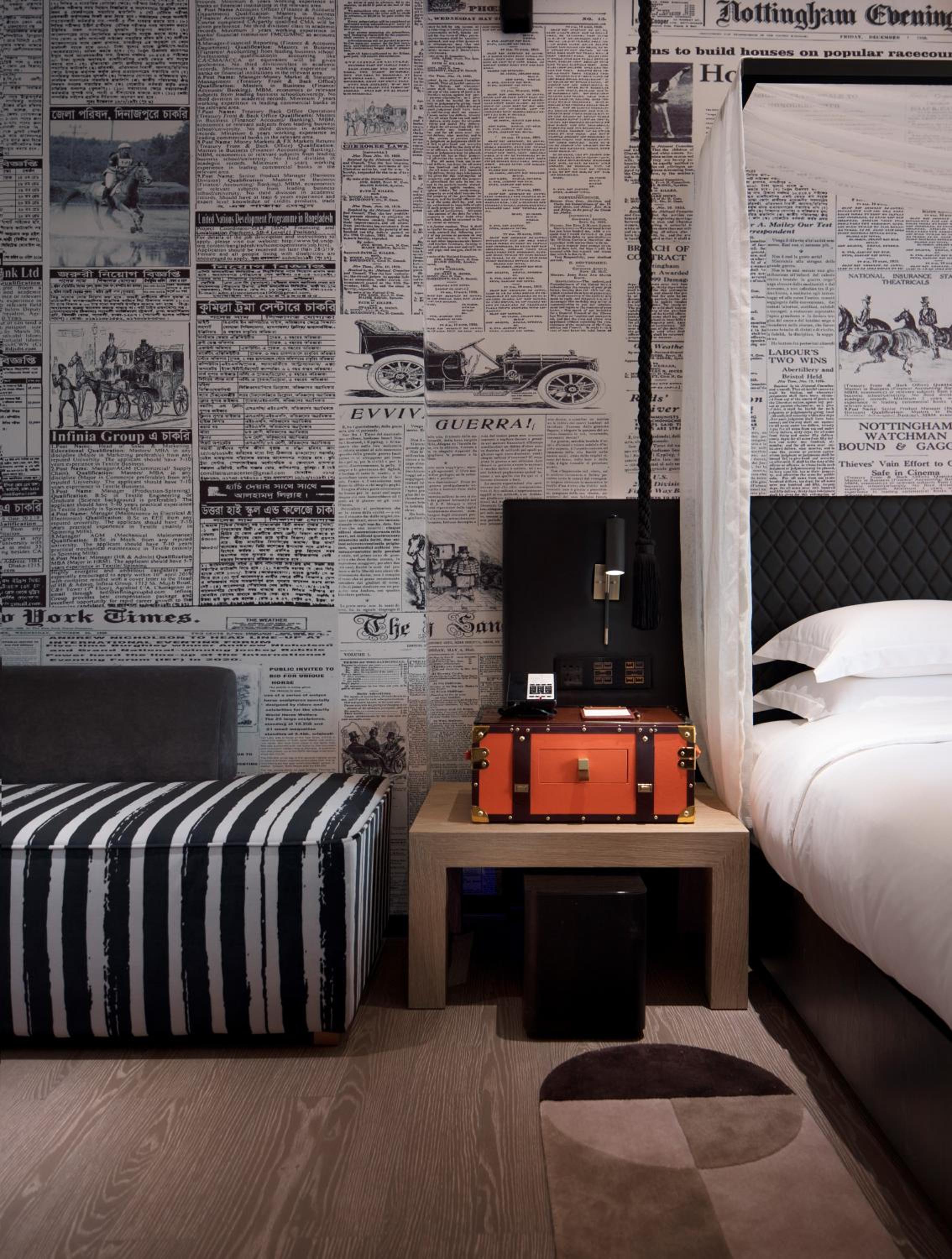 Deluxe King Room photo 3