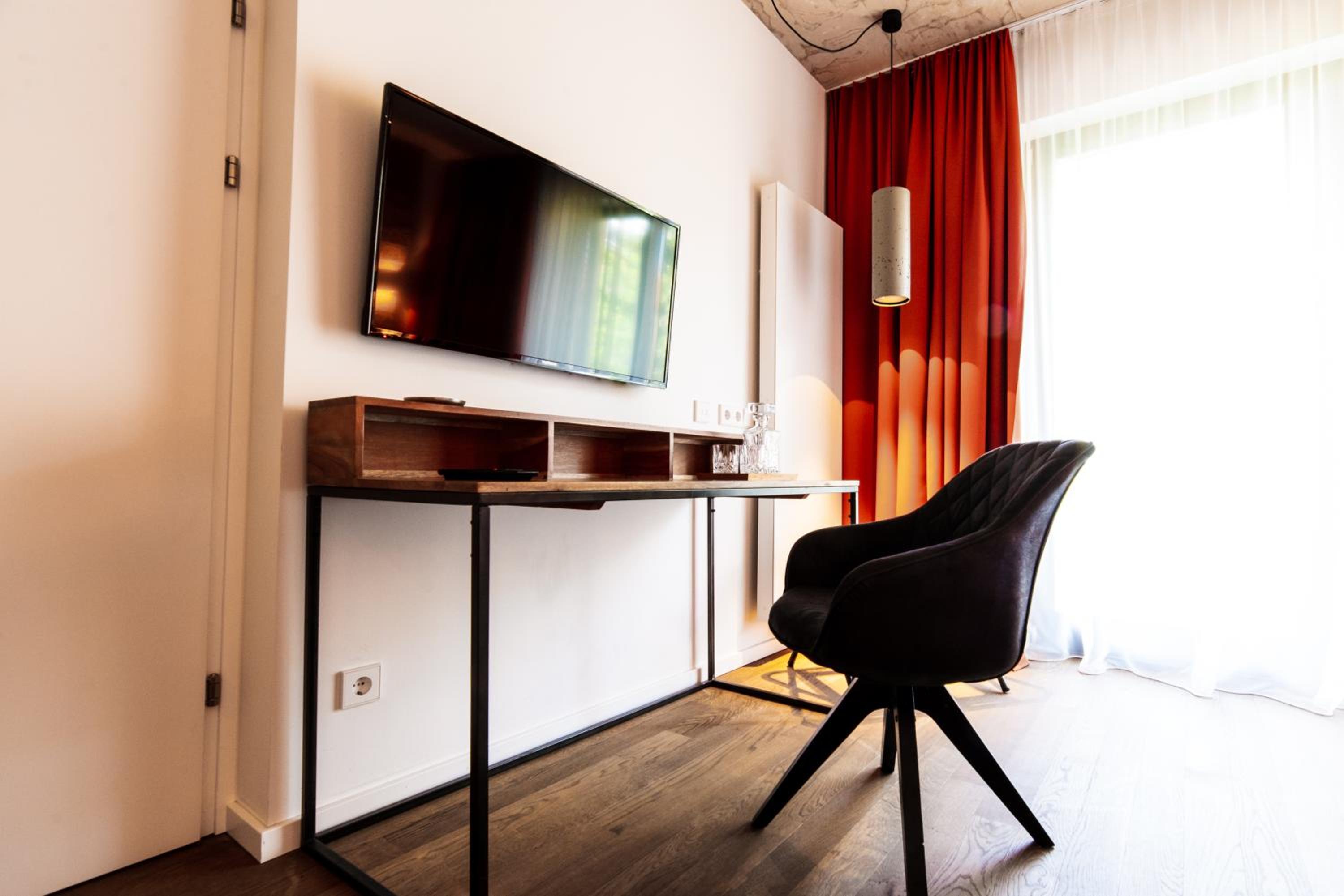 Small Deluxe Apartment - Photo 16