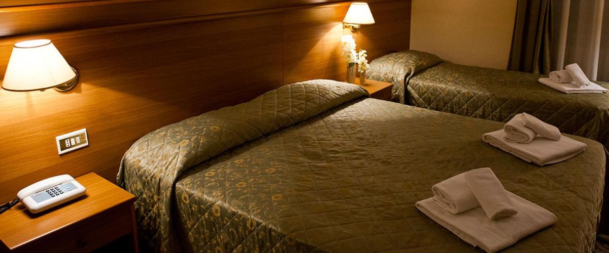 Standard Triple Room - Photo 1