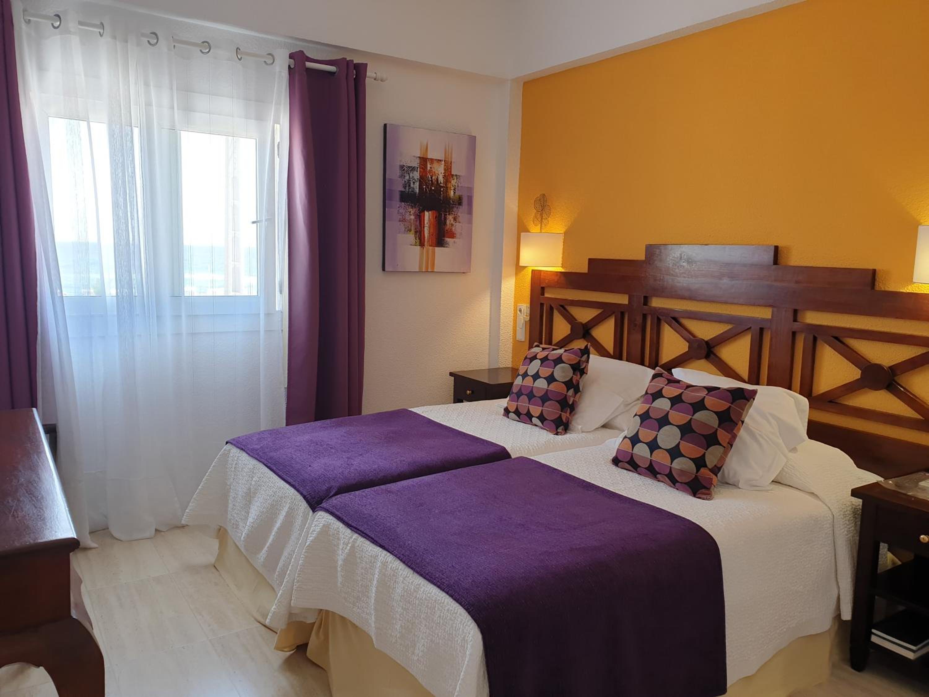 Superior Double or Twin Room with Sea View - Photo 8