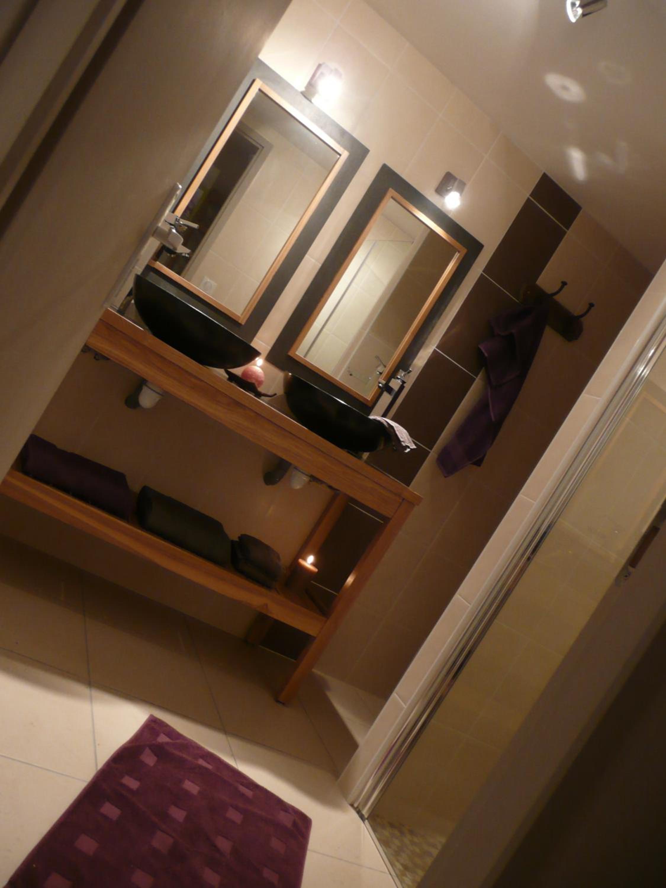 Three-Bedroom Cottage (5 Adults) photo 1