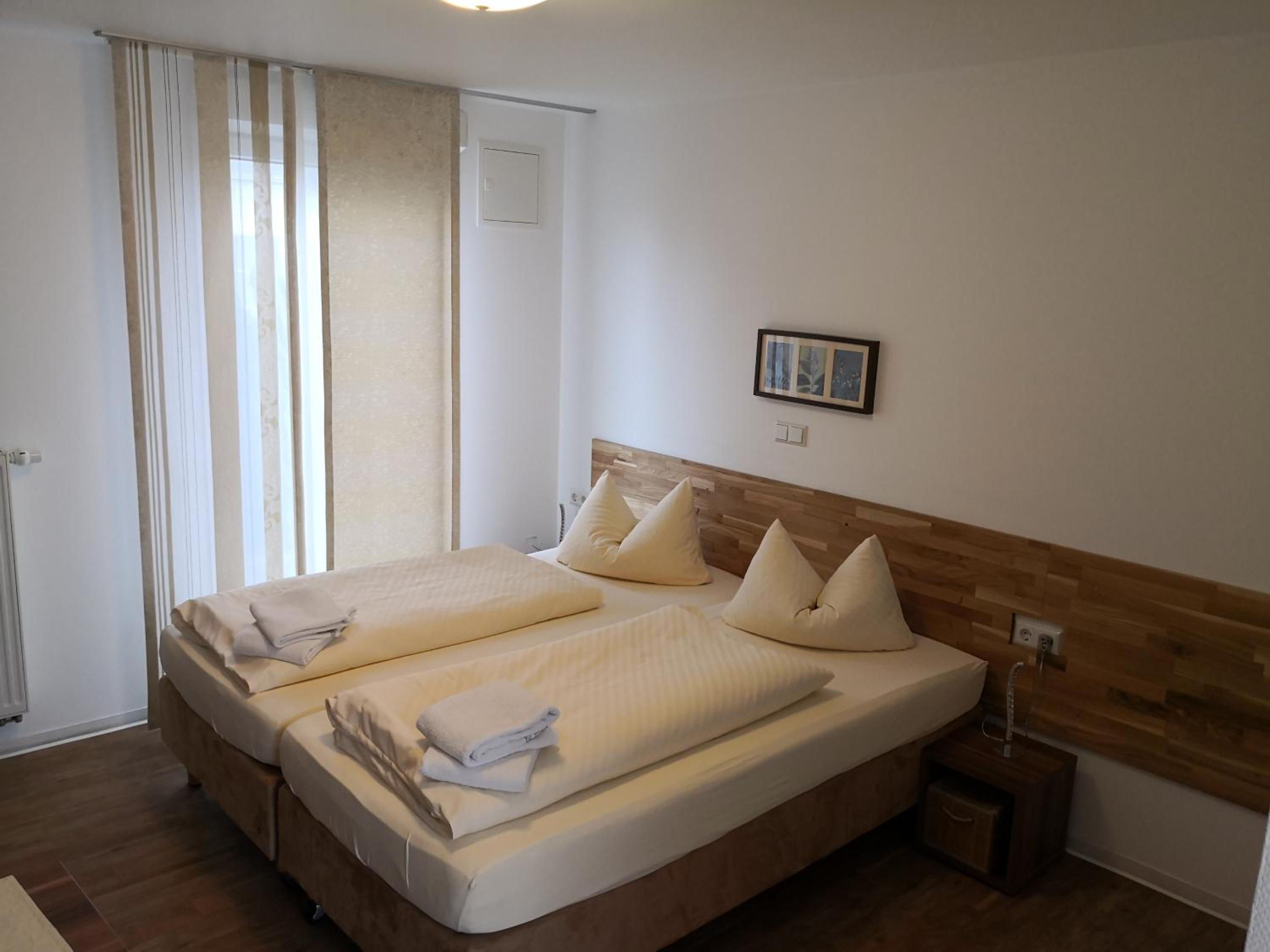 Twin Room with Kitchenette photo 1