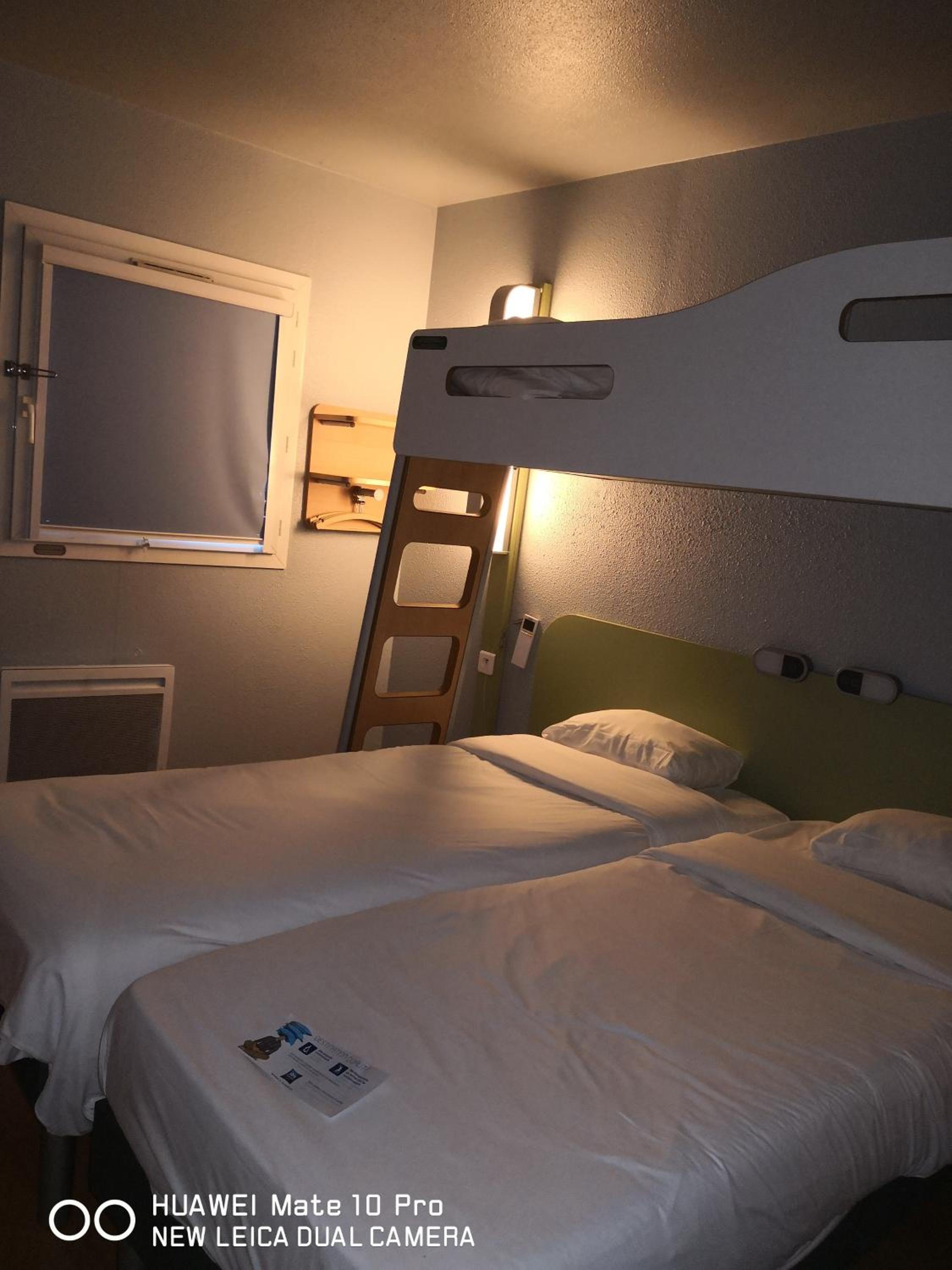 Triple Room with Three Single Beds