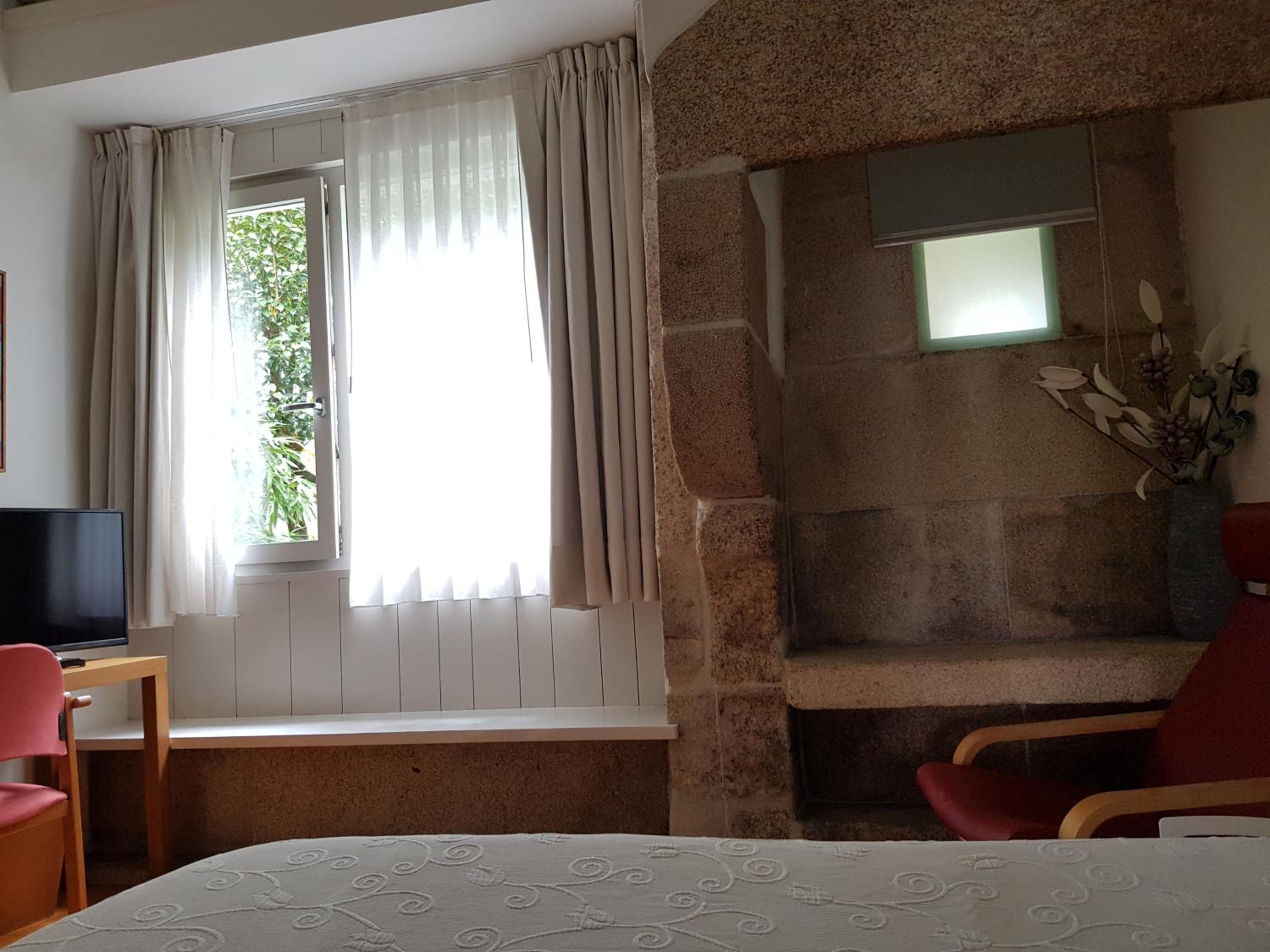 Double Room With Private Bathroom photo 1
