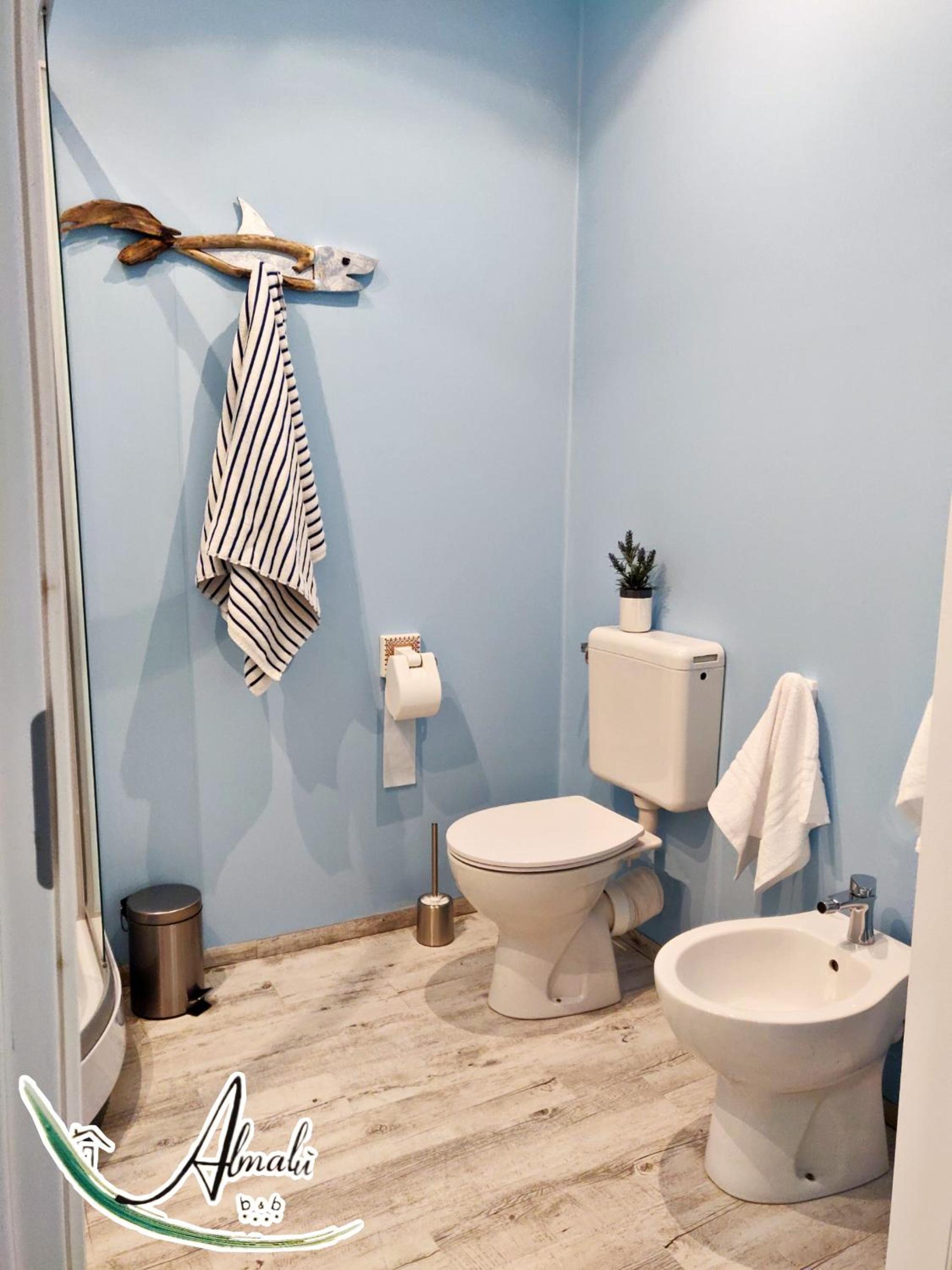 Large Double Room photo 3