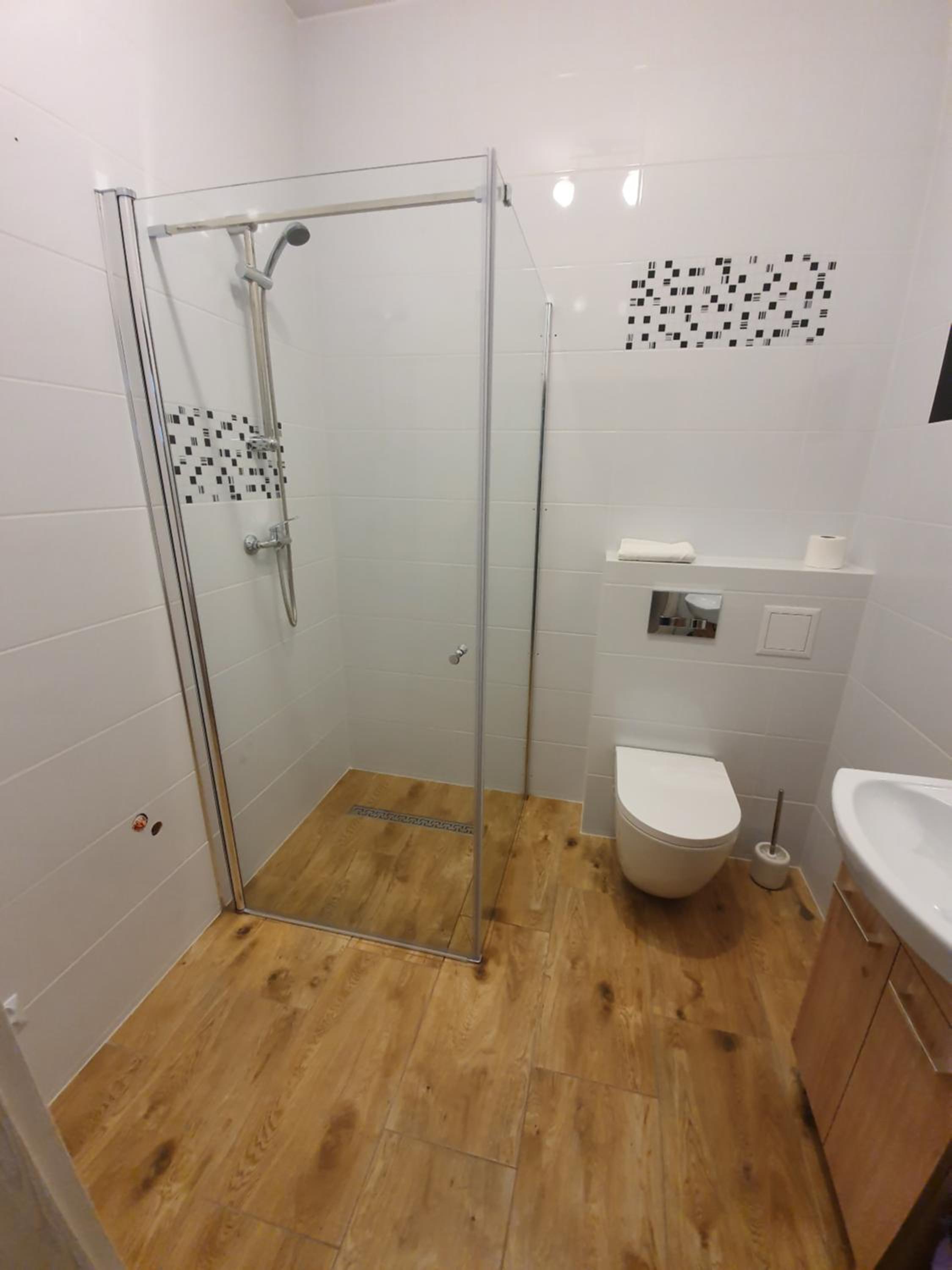 Twin Room - Photo 1